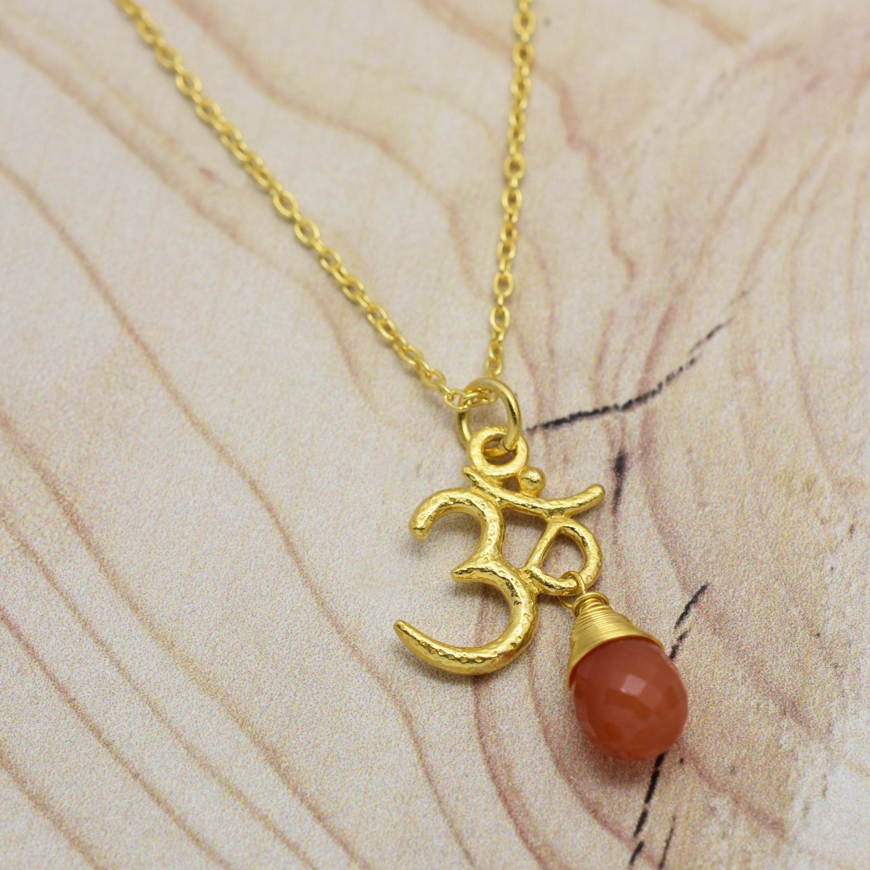 Carnelian, Moonstone with Reflected Bliss Om Necklace - La Vitá Jewels