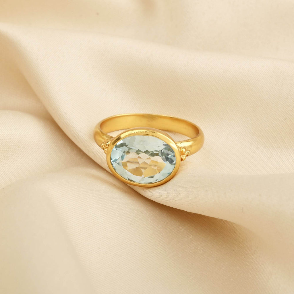 Sterling Silver Blue Topaz Pretty Rings - La Vitá Jewels