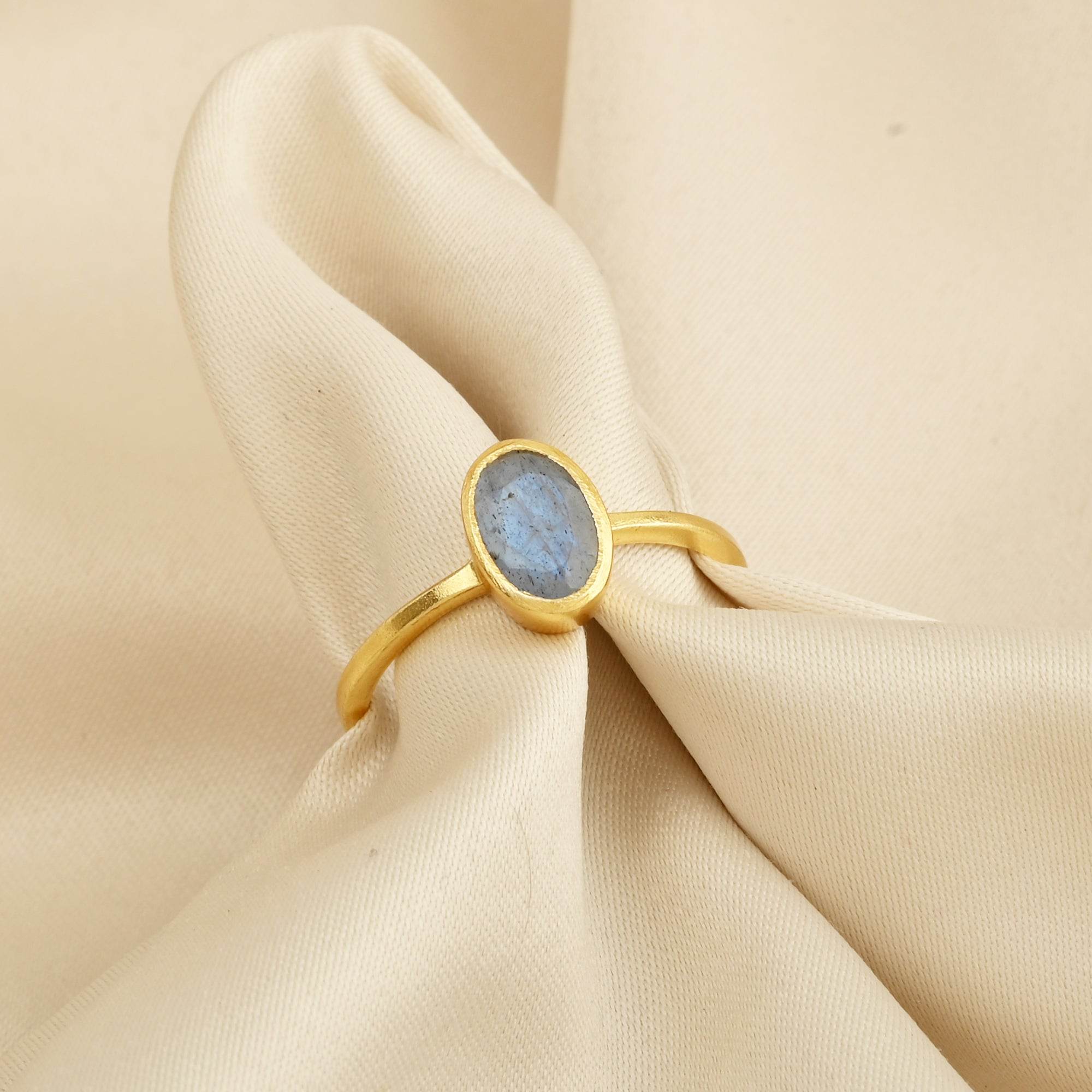 Labradorite and Rainbow Moonstone Rings in Sterling Silver - La Vitá Jewels