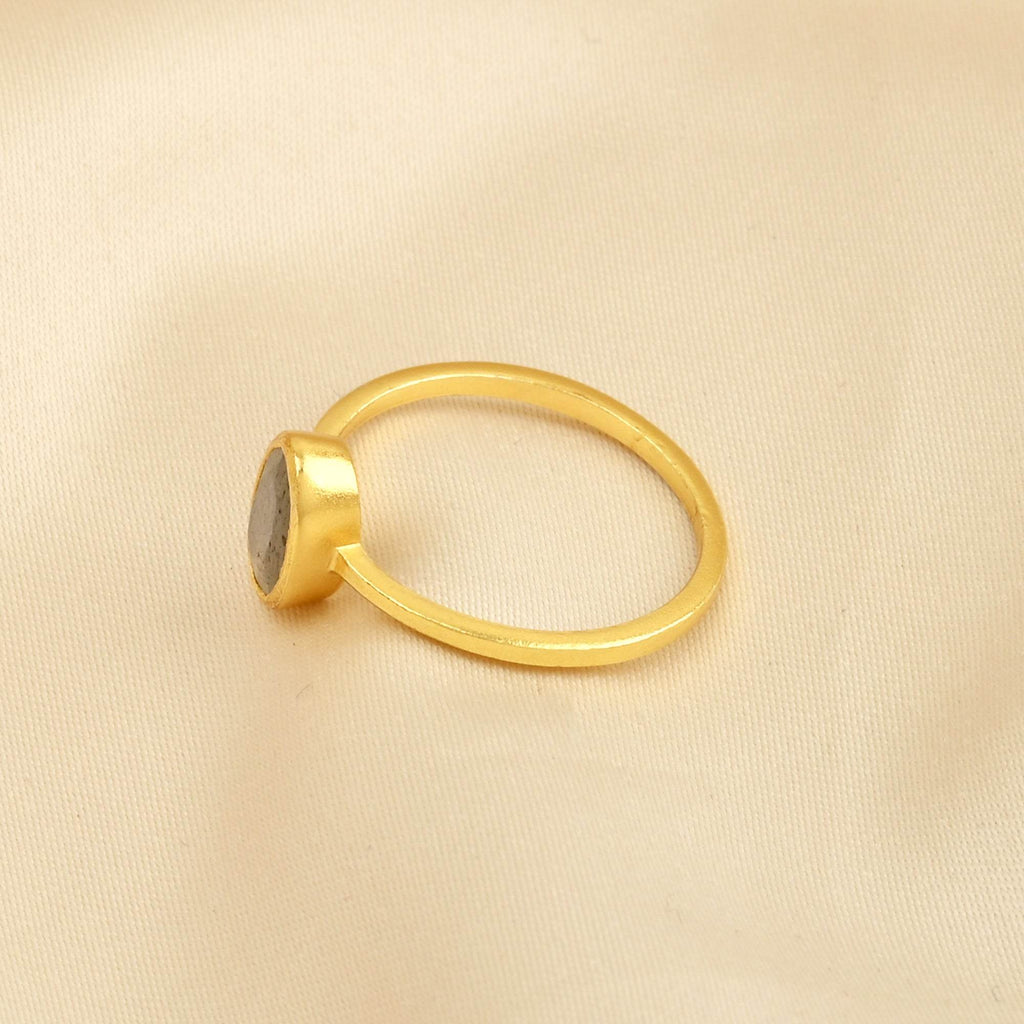 Labradorite and Rainbow Moonstone Rings in Sterling Silver - La Vitá Jewels