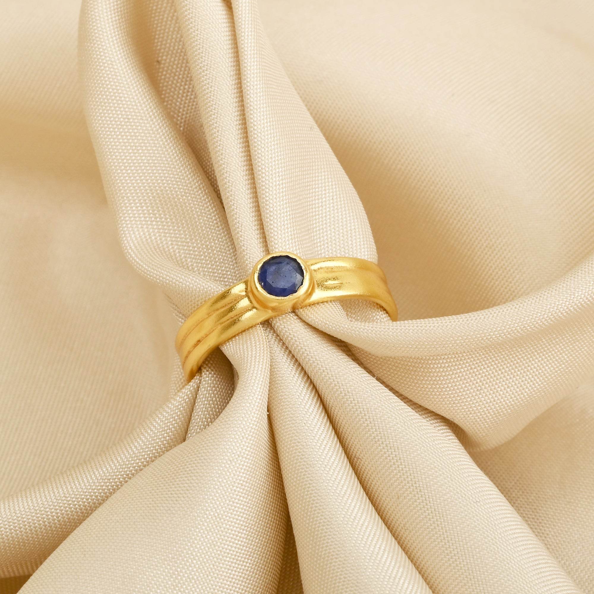 Emerald and Lapis Gemstone Statement Rings - La Vitá Jewels