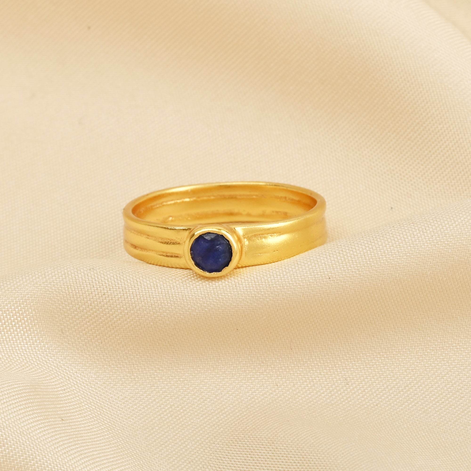 Emerald and Lapis Gemstone Statement Rings - La Vitá Jewels