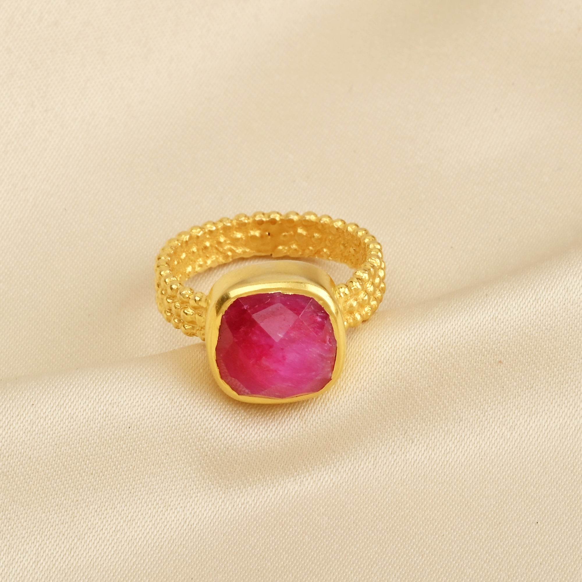 Sterling Silver Handcrafted Ruby Beaded Band Ring - La Vitá Jewels