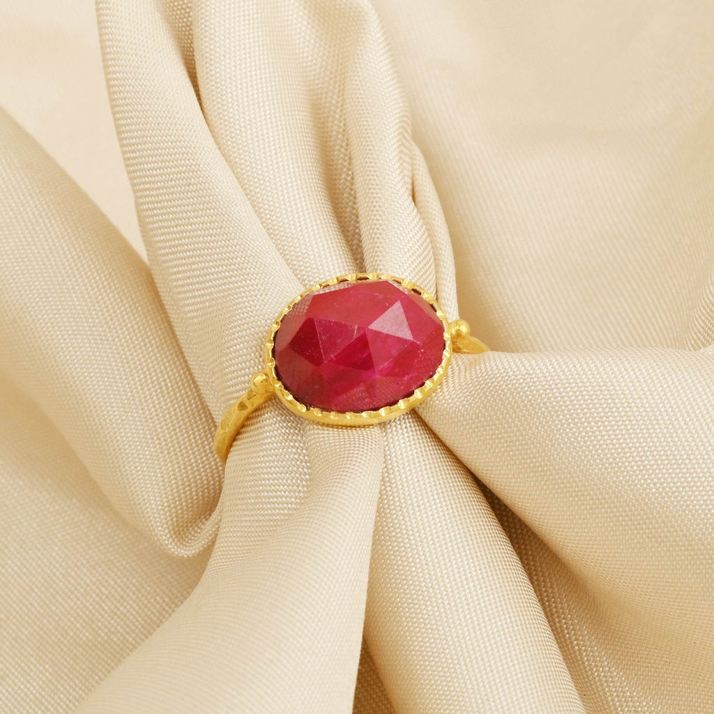 Ruby Gemstone Statement Ring - La Vitá Jewels