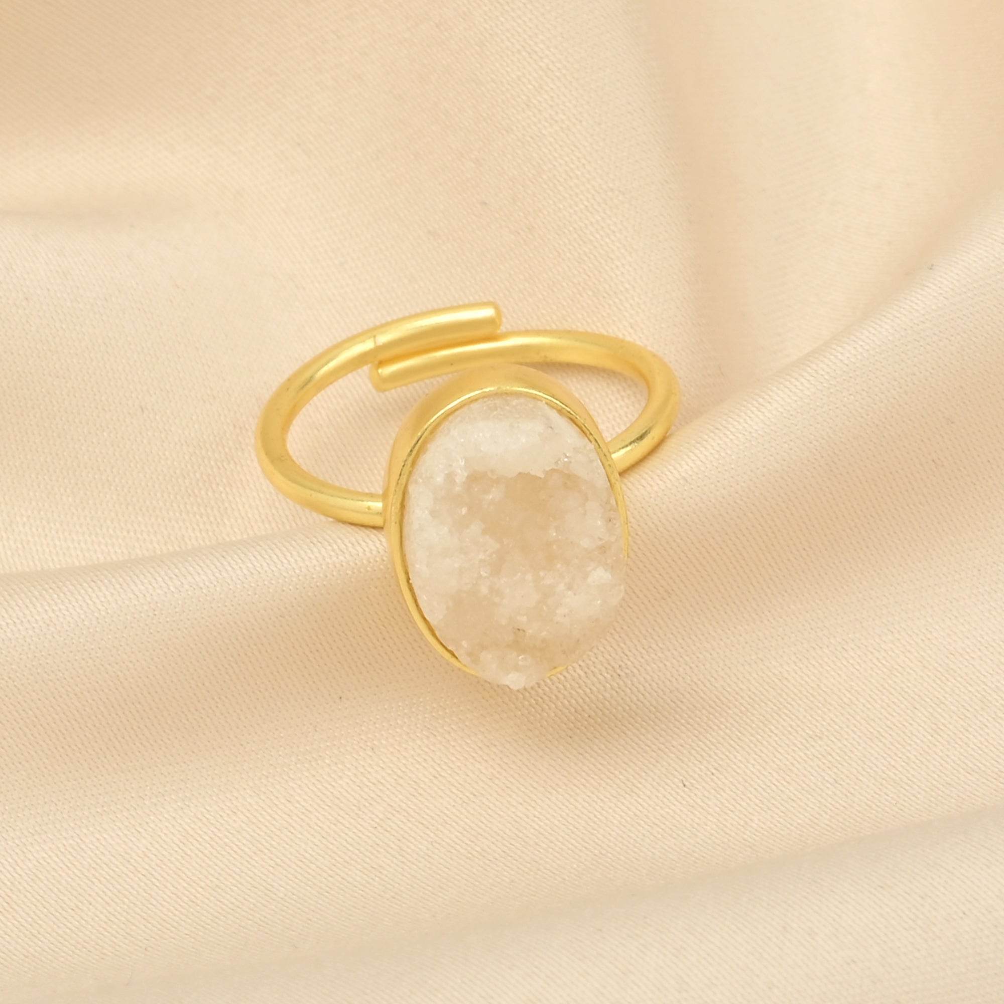 White Druzy Stone Adjustable Rings - La Vitá Jewels