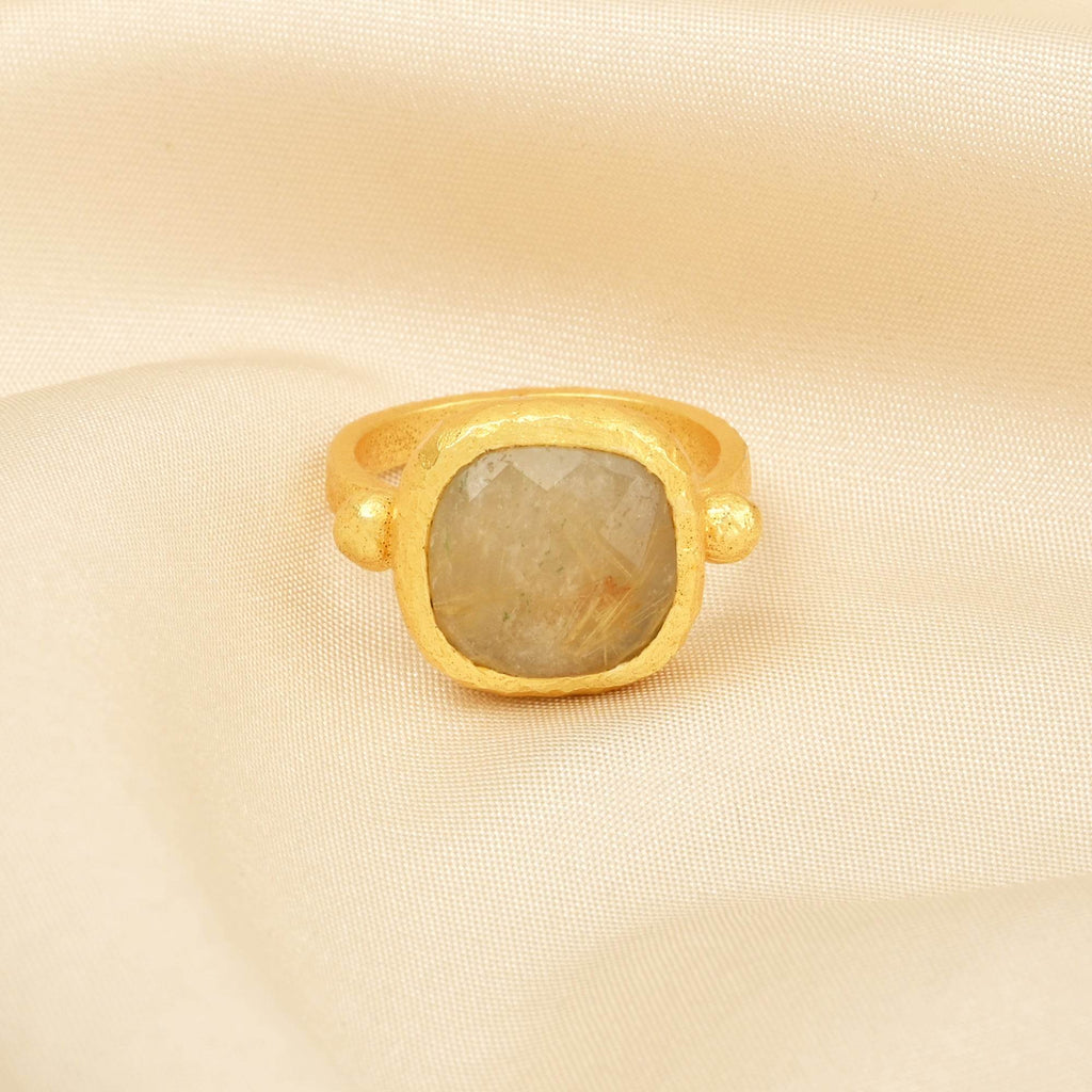 Hammered Square Shaped Ring - La Vitá Jewels
