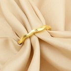 White CZ Wave Band Ring - La Vitá Jewels