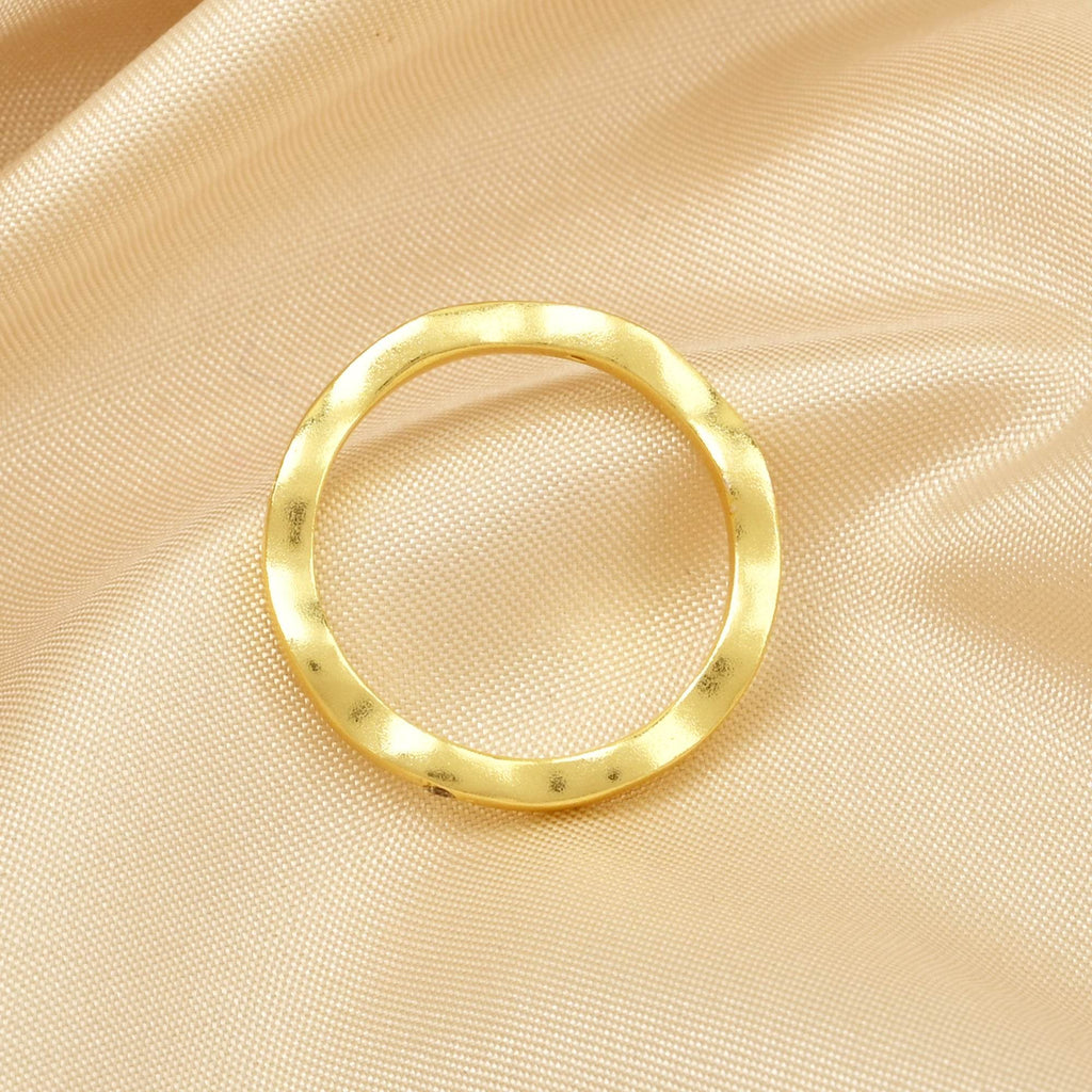 White CZ Wave Band Ring - La Vitá Jewels