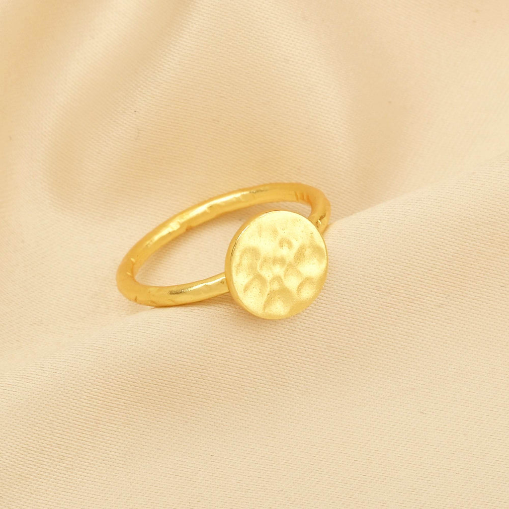 Round Disc Hammered Minimalist Rings - La Vitá Jewels