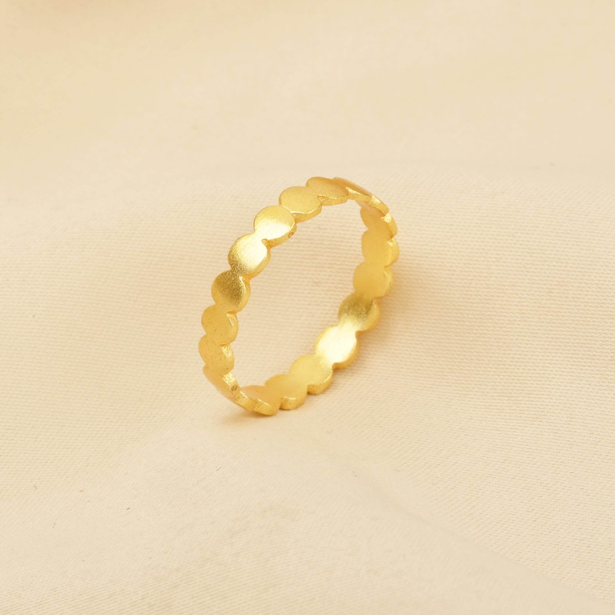 Gold Minimalist Band Rings - La Vitá Jewels
