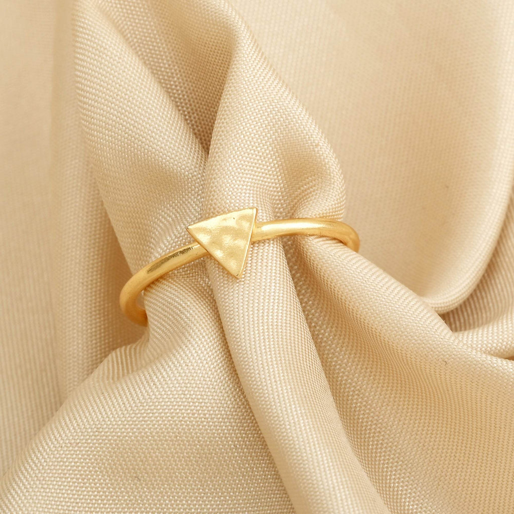 Triangle Shape Hammered Minimalist Rings - La Vitá Jewels