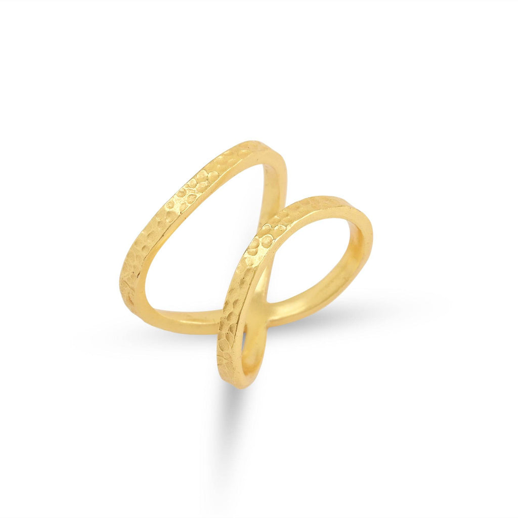 Hammered Criss Cross Stackable Rings - La Vitá Jewels