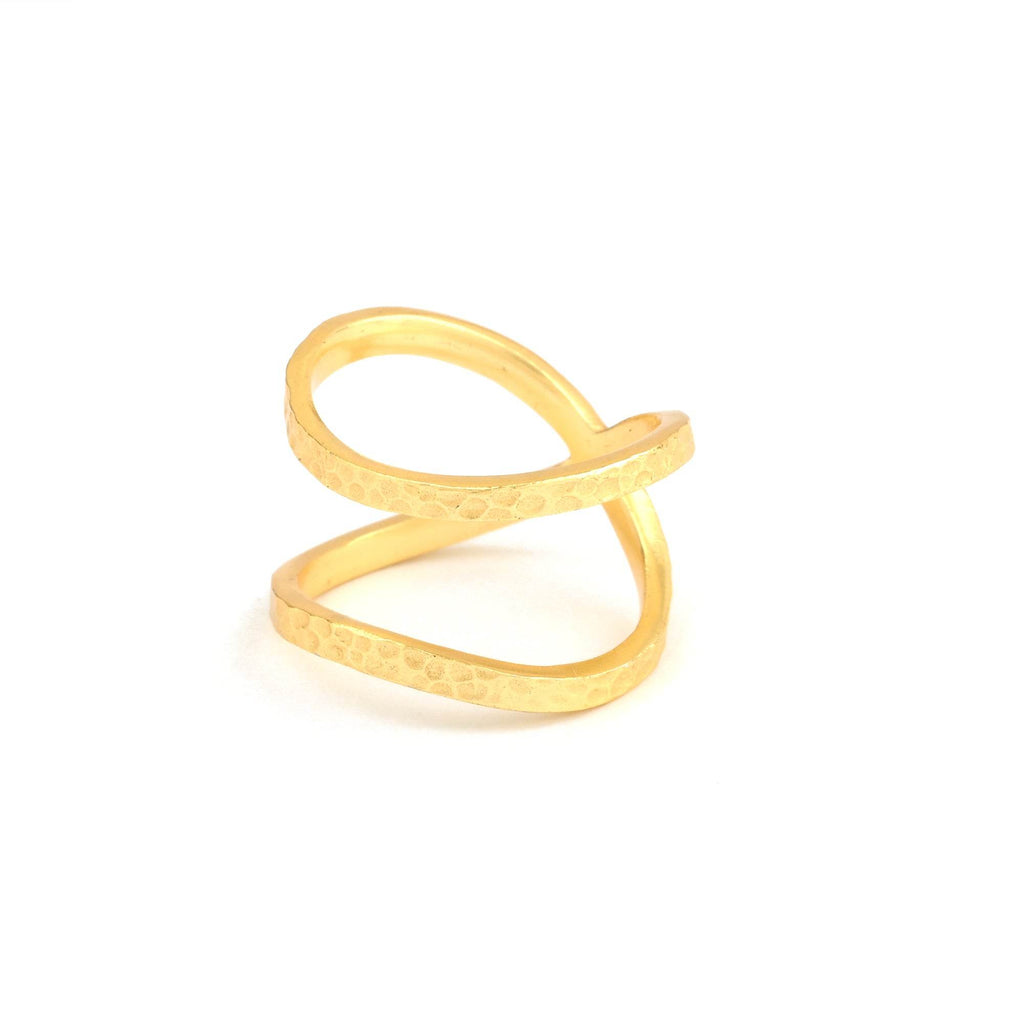Hammered Criss Cross Stackable Rings - La Vitá Jewels