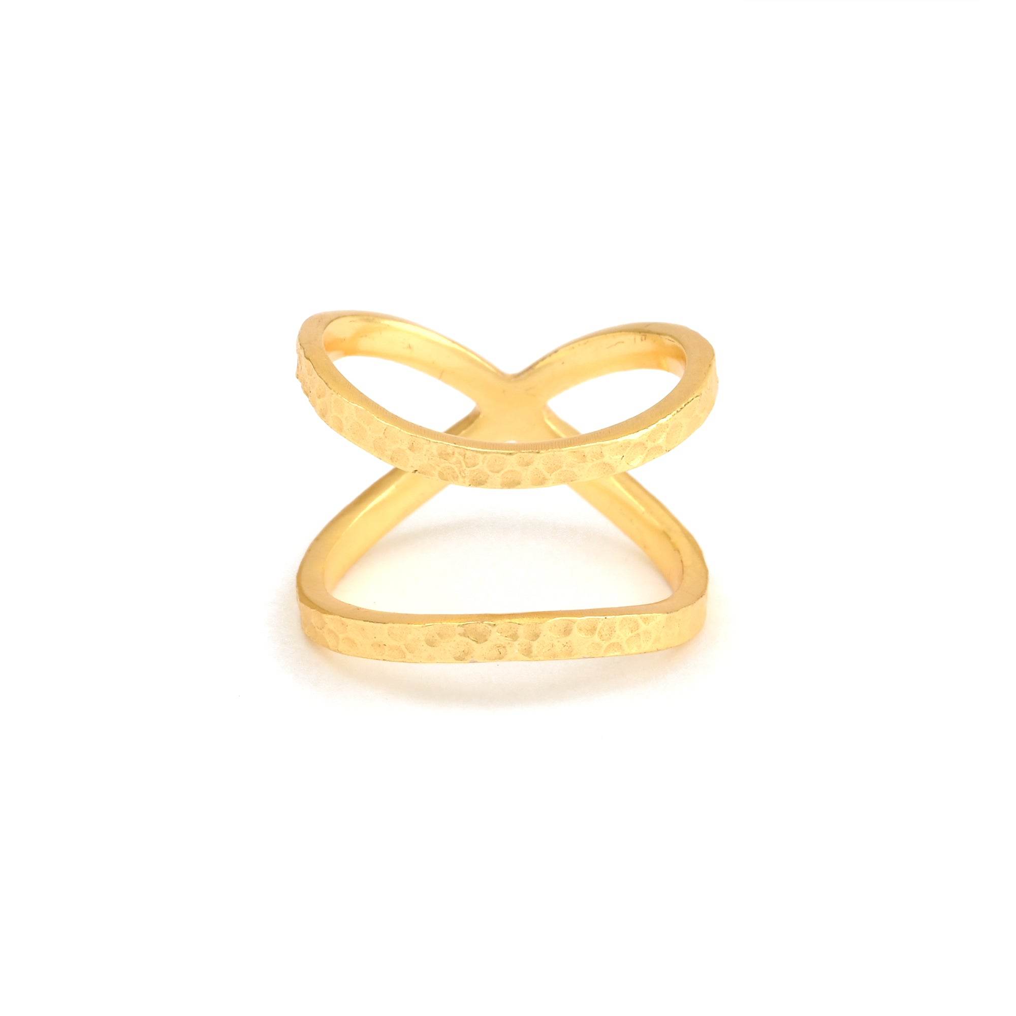Hammered Criss Cross Stackable Rings - La Vitá Jewels