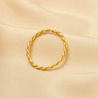 Golden Twisted Spiral Band Rings - La Vitá Jewels