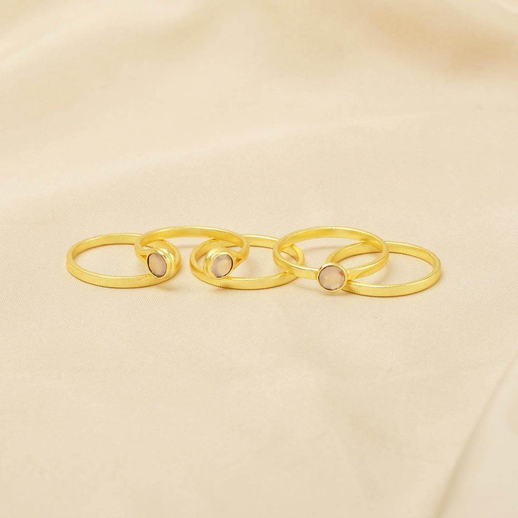 Set of 5 Rose Quartz Stackable Rings - La Vitá Jewels