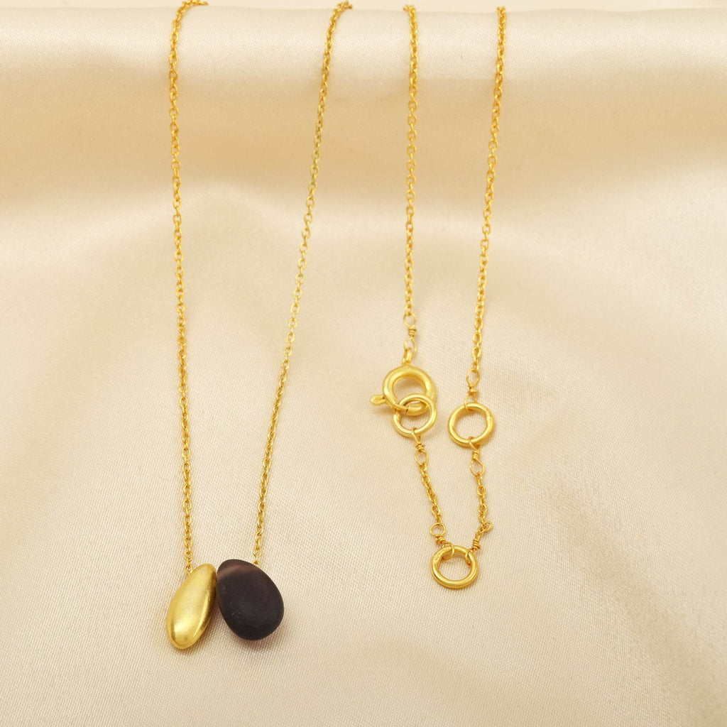 Kayla Bean Shape Labradorite Dainty Necklace - La Vitá Jewels