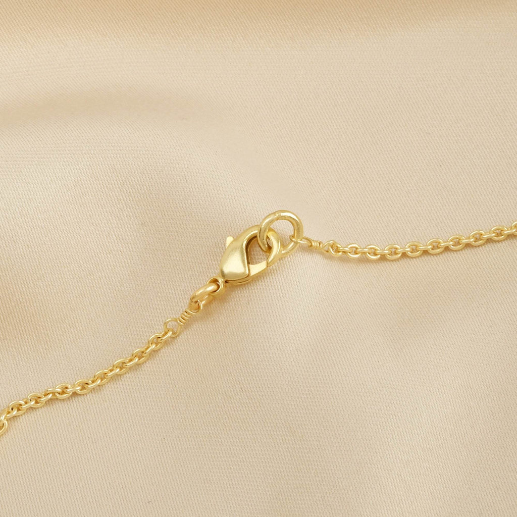 Daisy Hammered Disc Necklaces - La Vitá Jewels