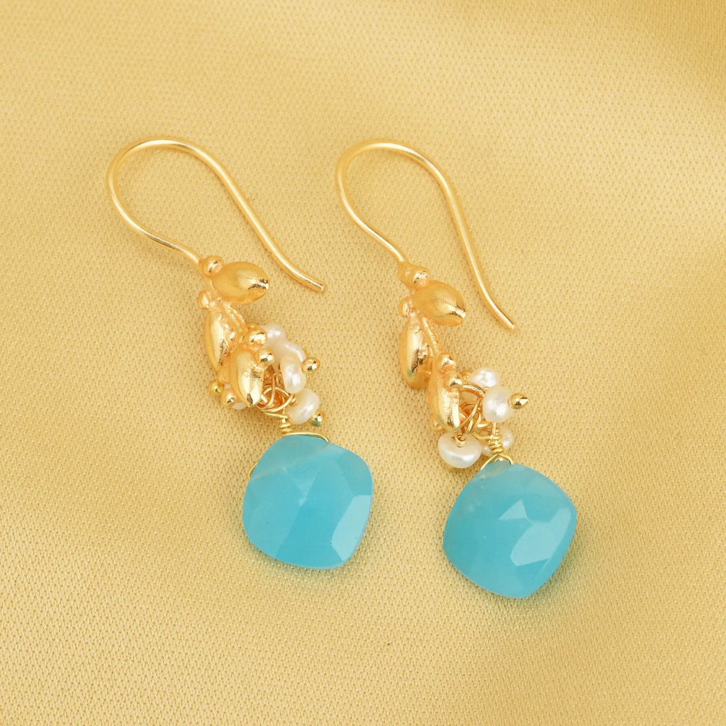 Aqua Chalcedony with Pearl Dangle Earrings - La Vitá Jewels