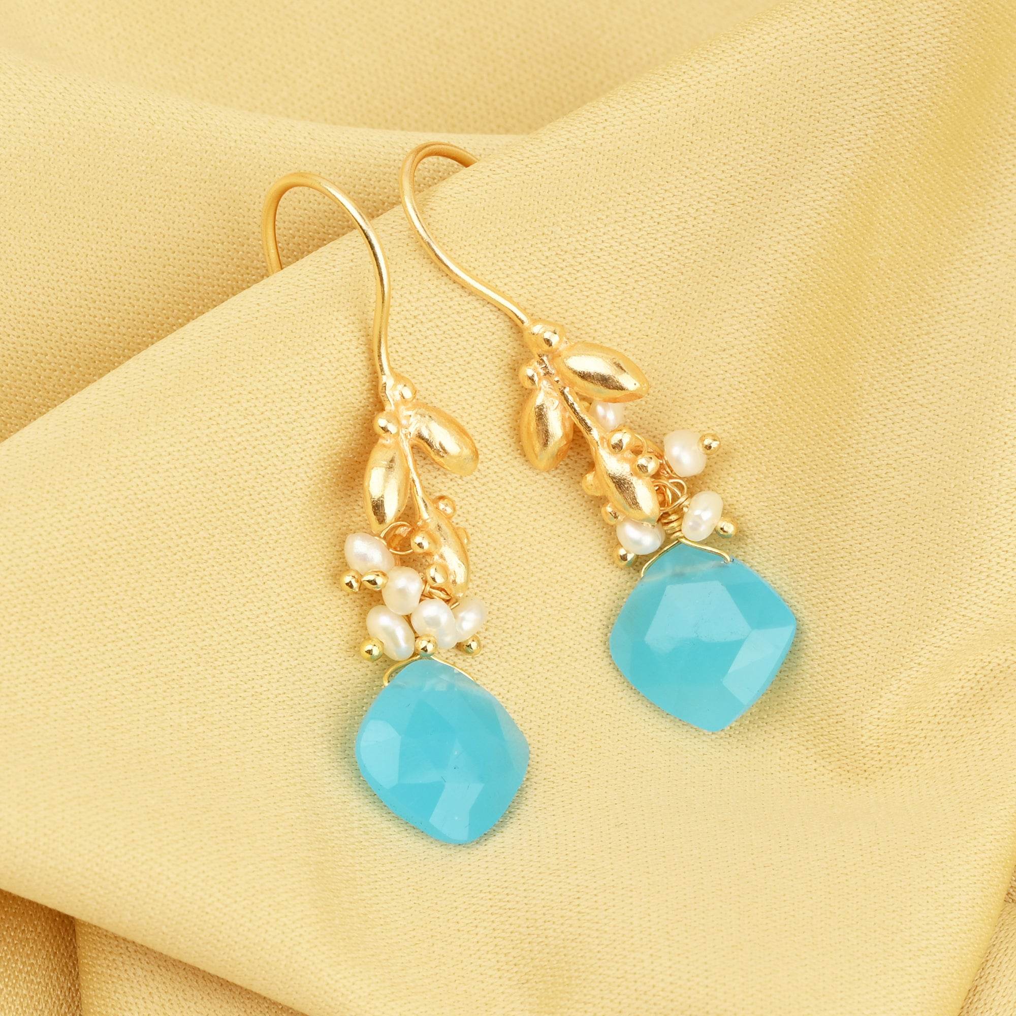 Aqua Chalcedony with Pearl Dangle Earrings - La Vitá Jewels