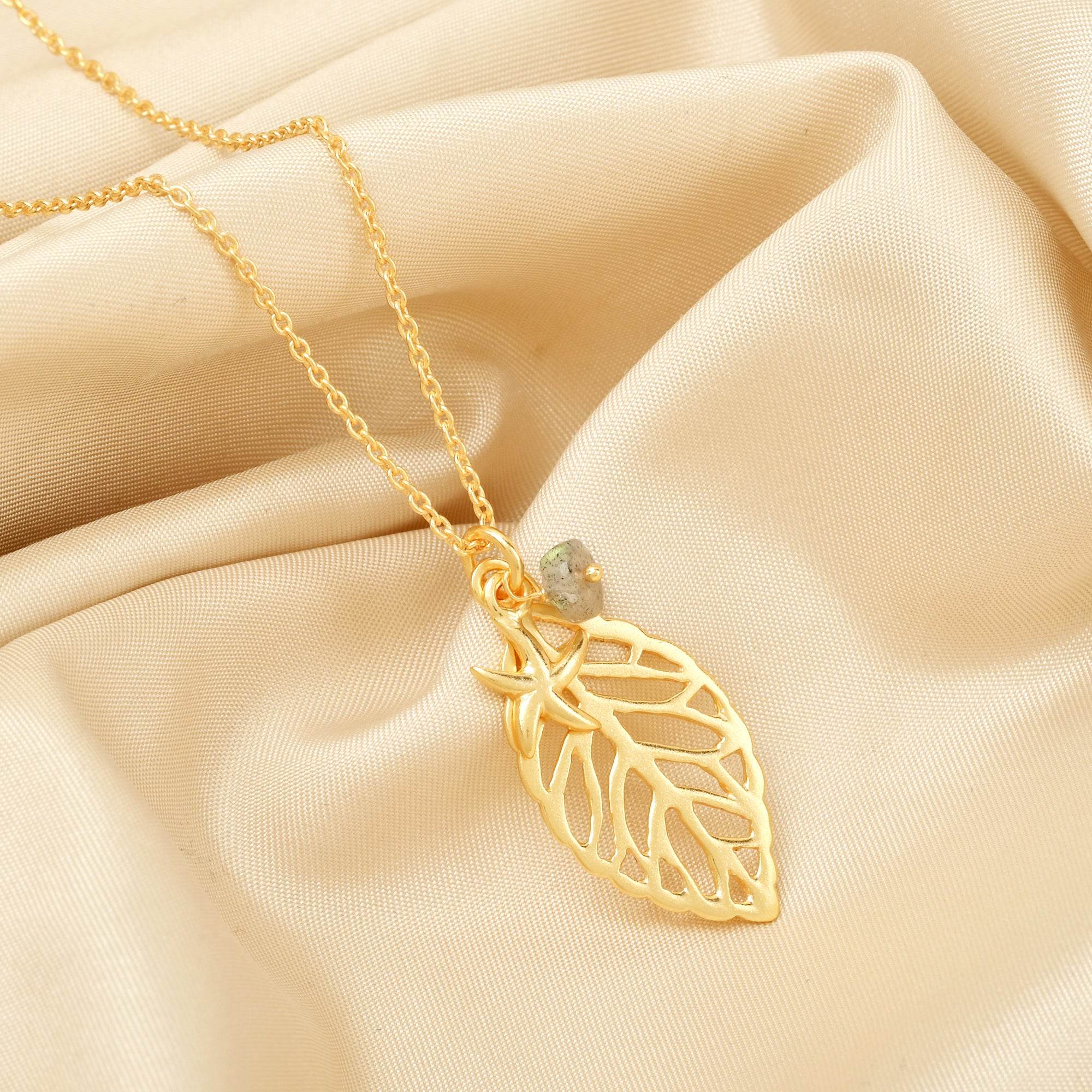 Labradorite gemstone with Willa Leafy Necklace - La Vitá Jewels