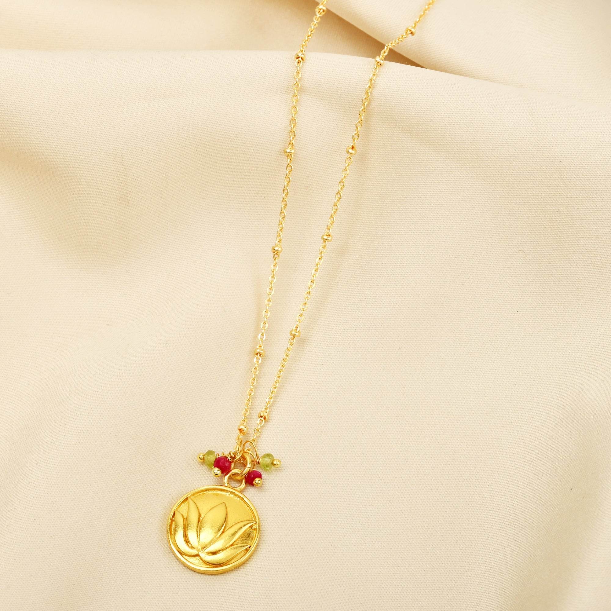 Charming Lotus with Ruby and Peridot Beads Necklaces - La Vitá Jewels