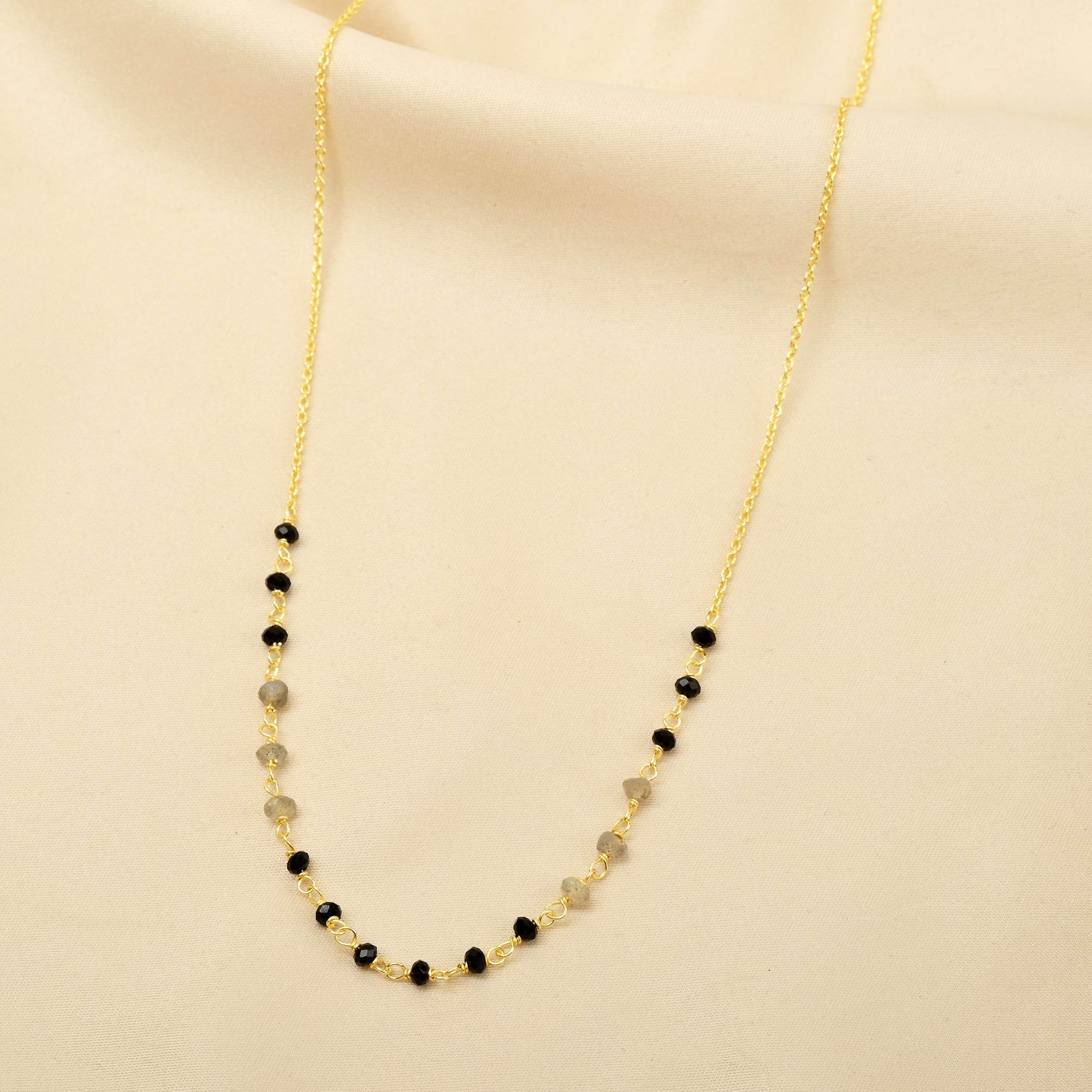 Green Chalcedony Beads Necklace - La Vitá Jewels