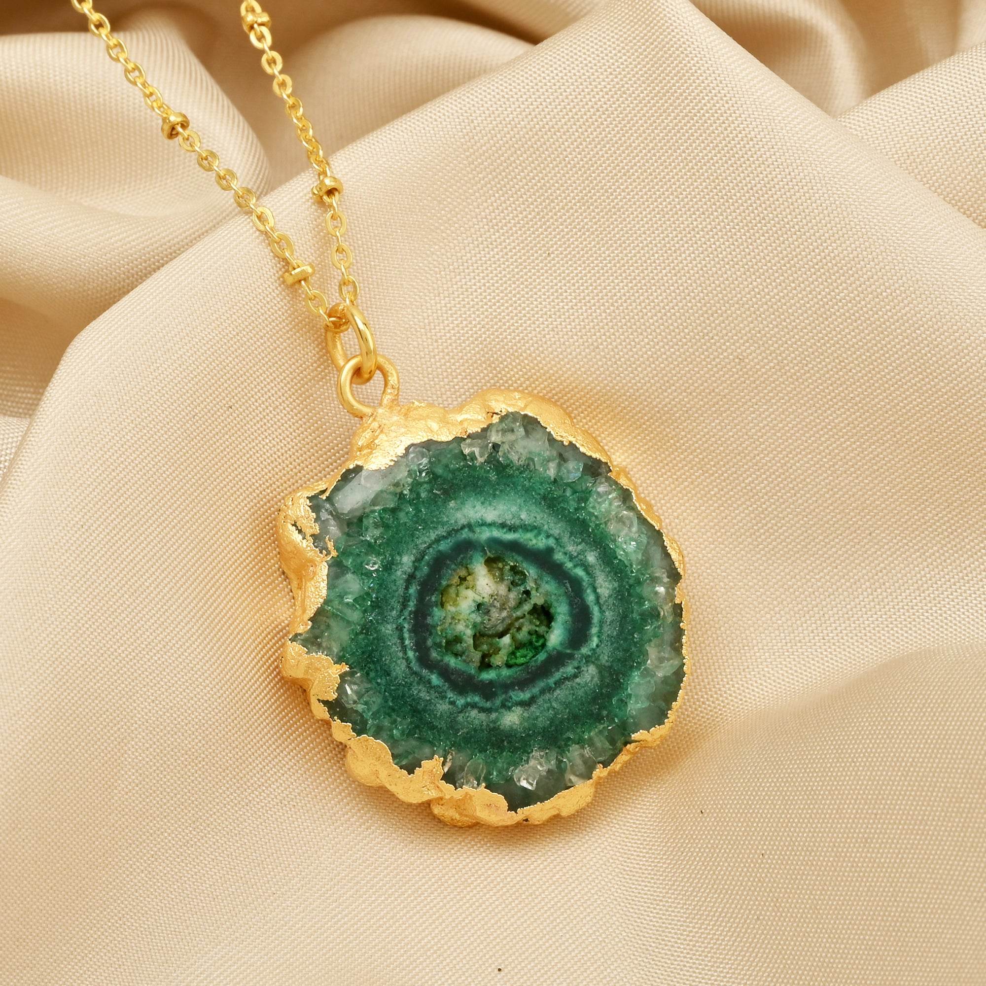 Sterling Silver Green Solar Quartz Necklaces - La Vitá Jewels