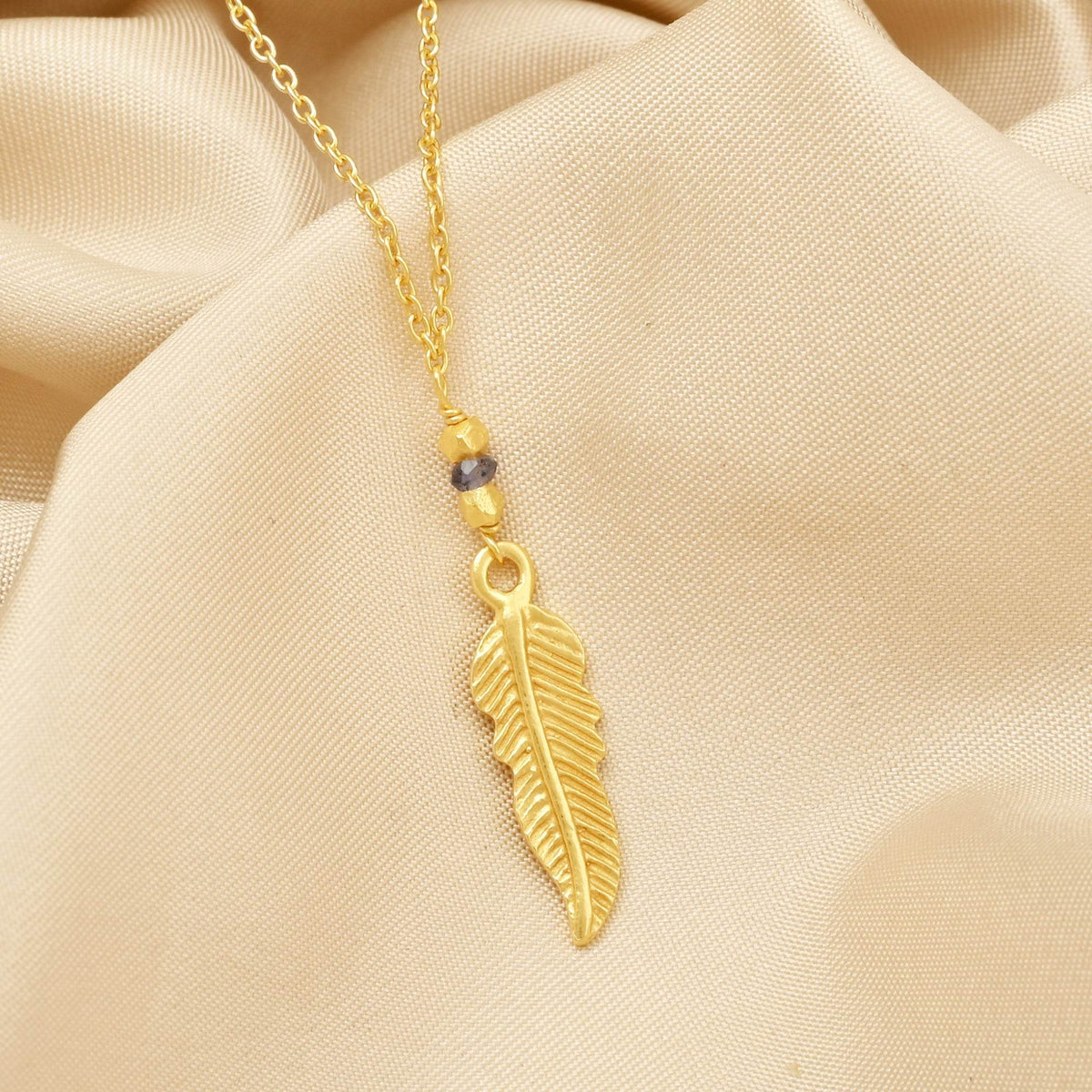 Sterling Silver Feather shape with Iolite Beads Necklaces - La Vitá Jewels