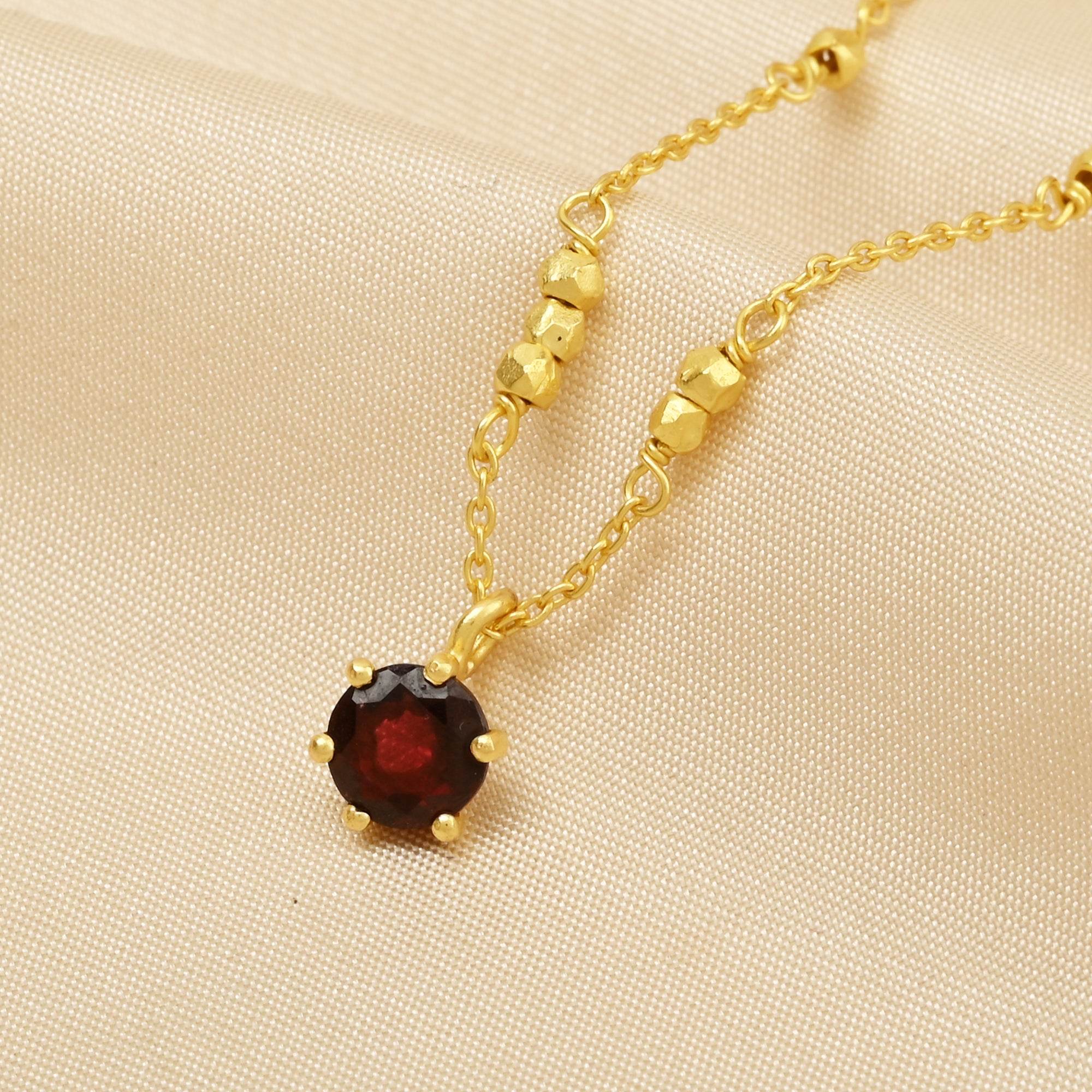 Garnet Gemstone with Metal Beads Necklaces in Sterling Silver - La Vitá Jewels