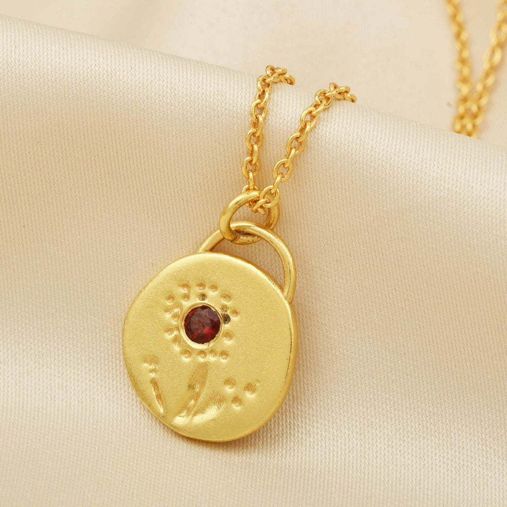Flower Texture with Garnet Gemstone Necklaces - La Vitá Jewels