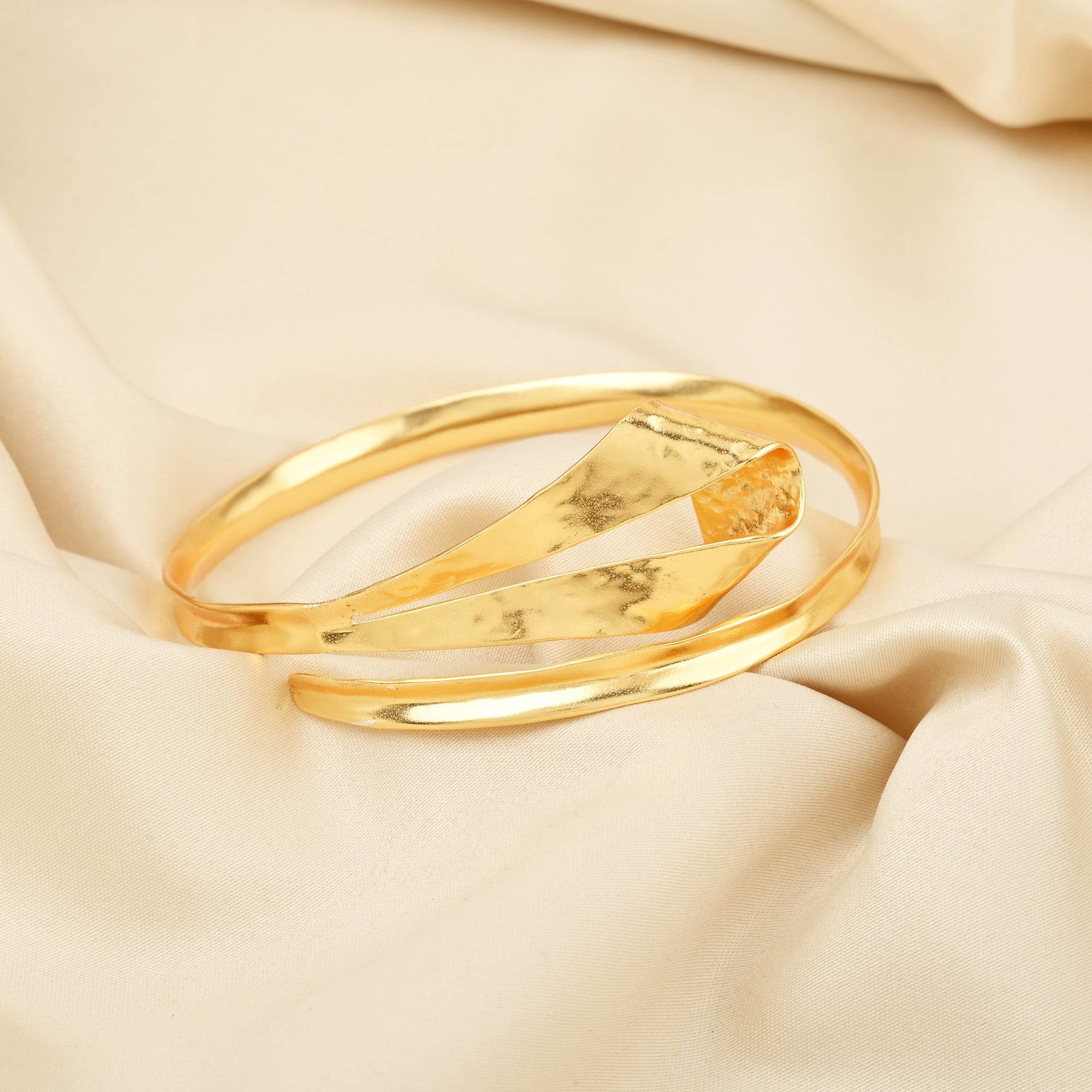 Hammered Adjustable Bangles - La Vitá Jewels
