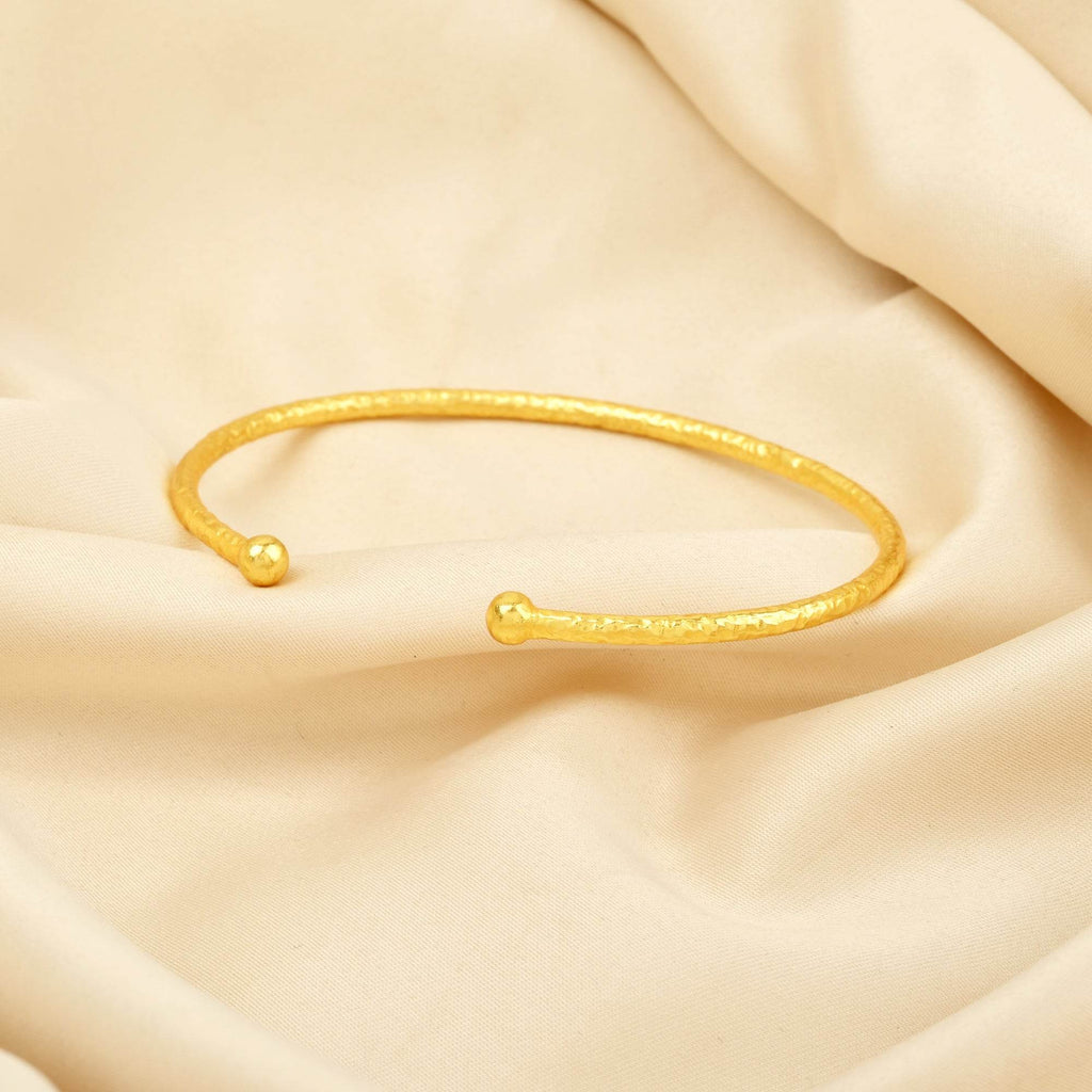 Open Cuff Hammered Metal Bangle Bracelets - La Vitá Jewels