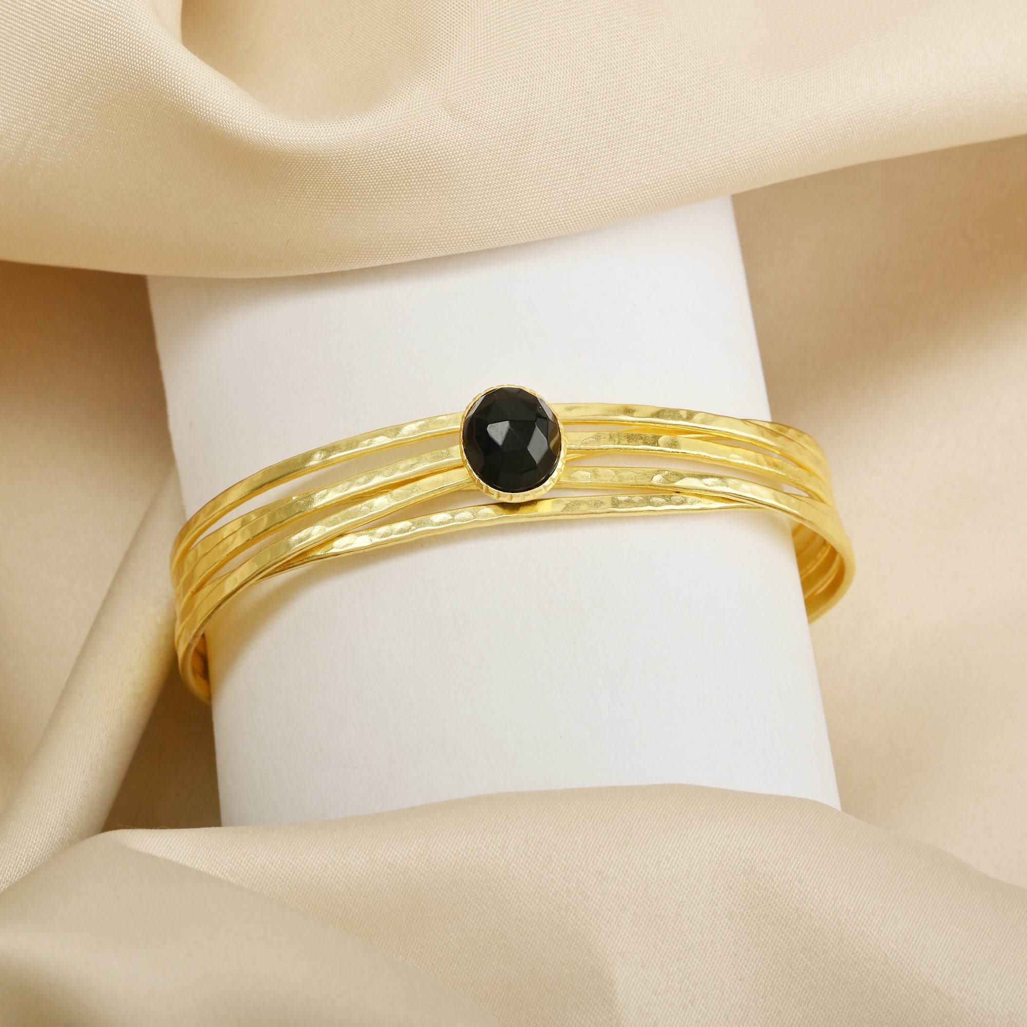 Black Onyx and Pearl Gemstone Adjustable Bangles - La Vitá Jewels