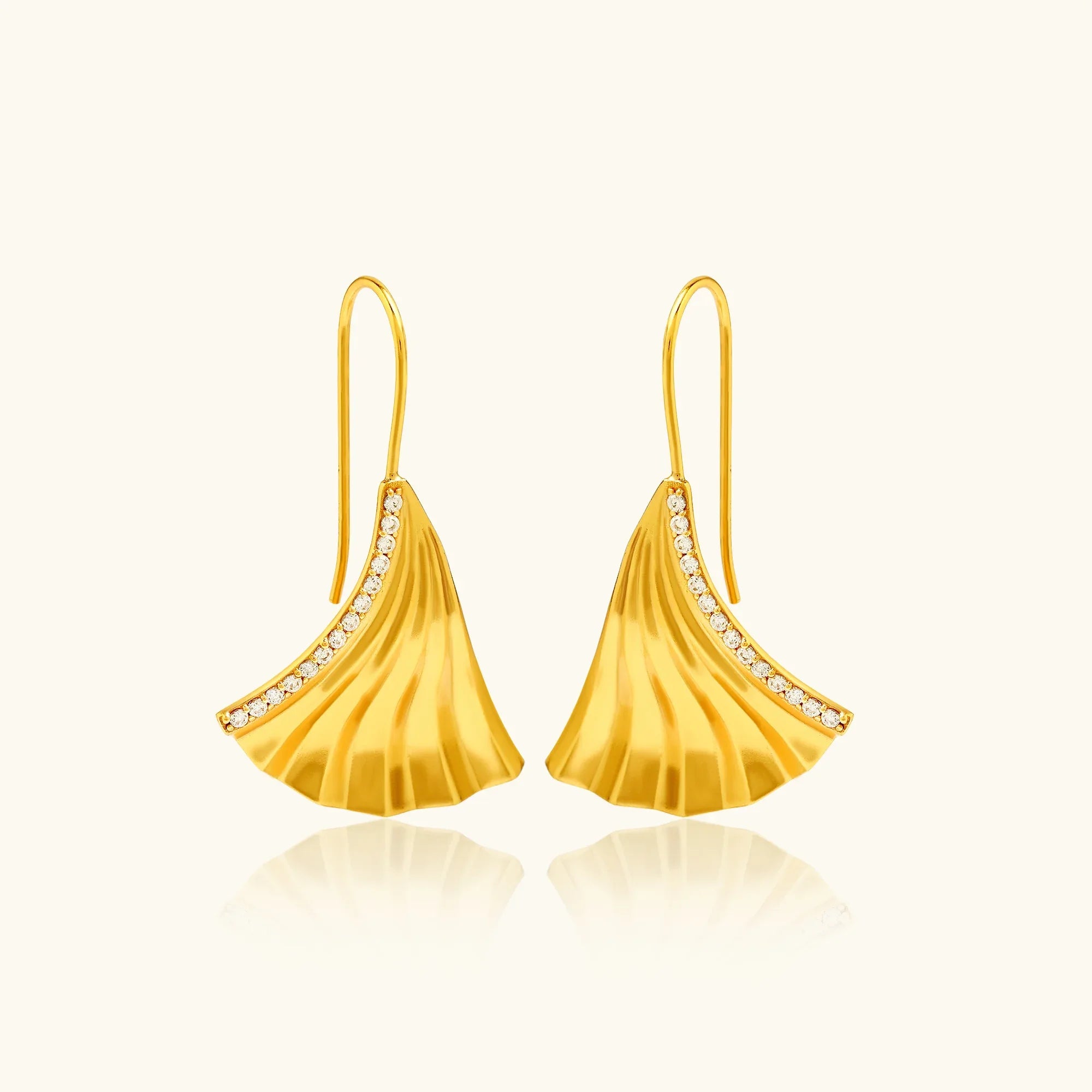 Biloba-Ginkgo Leaf with White CZ Earrings - La Vitá Jewels