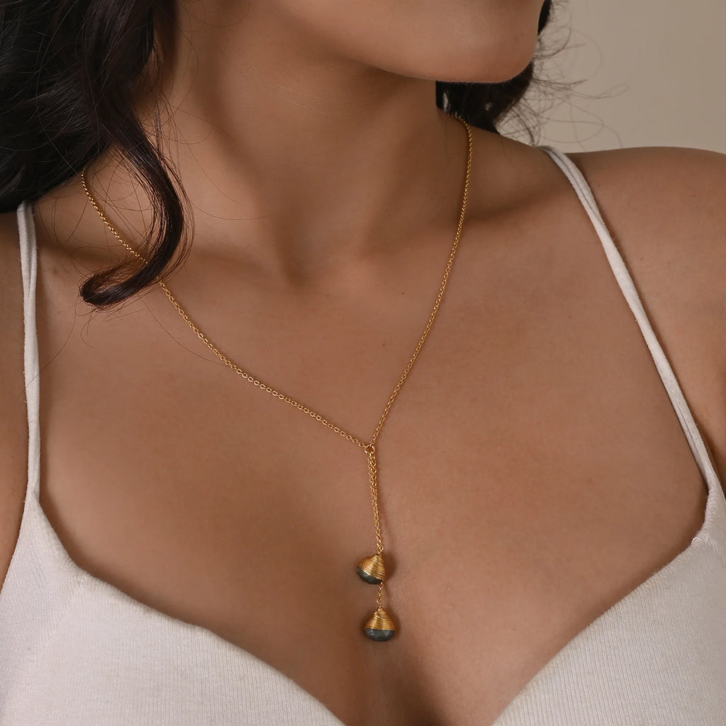 Lariat Style Labradorite Necklace - La Vitá Jewels