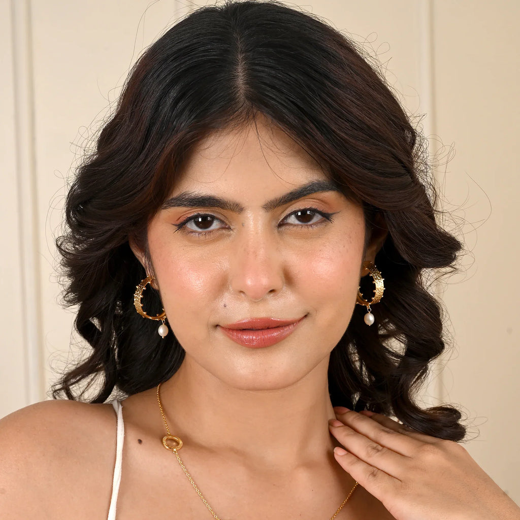 Hand Textured with Pearl Hoop Earrings - La Vitá Jewels