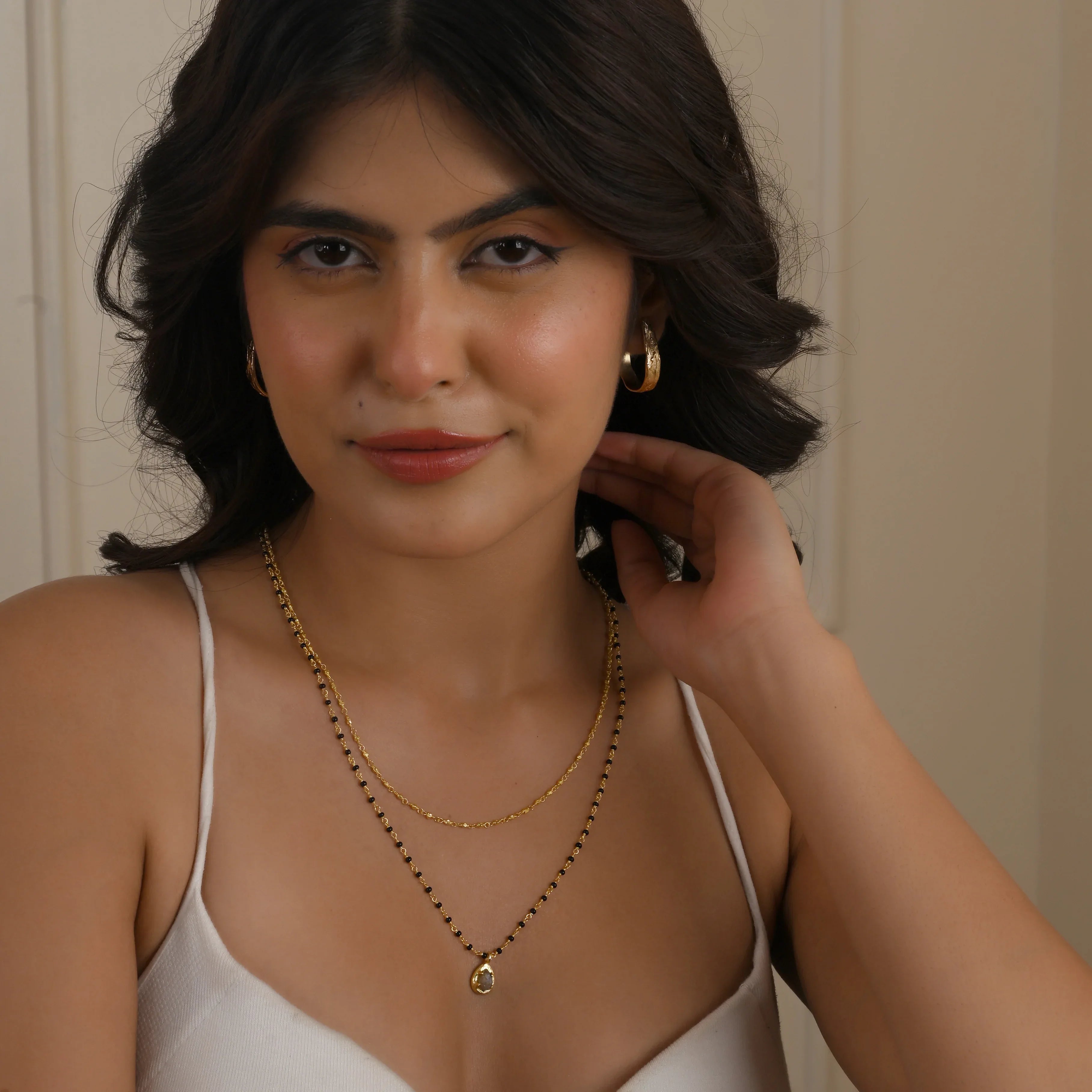Labradorite with Black Onyx Beads Necklace - La Vitá Jewels