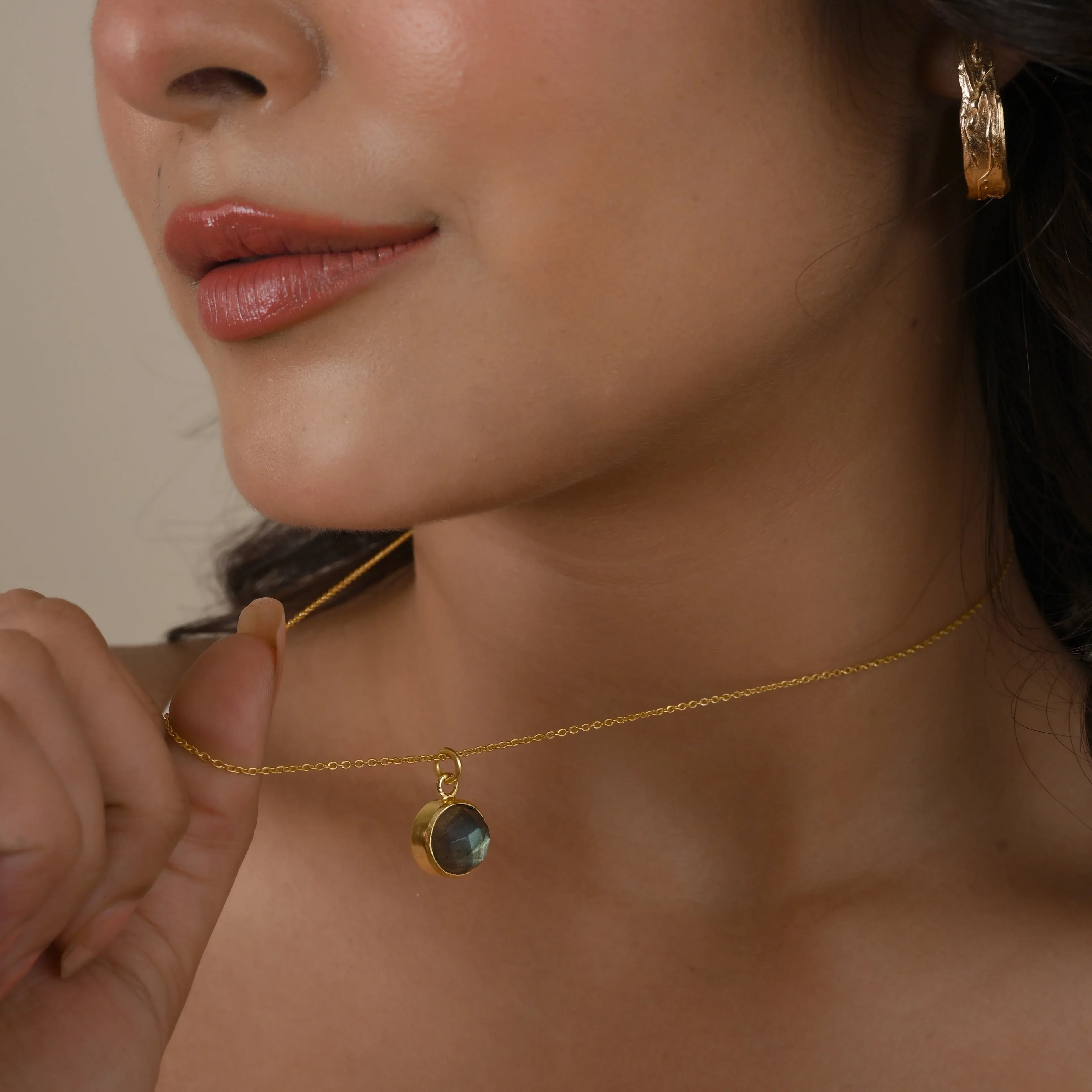 Double Moon Dual sided Gemstone Pendant Necklaces - La Vitá Jewels