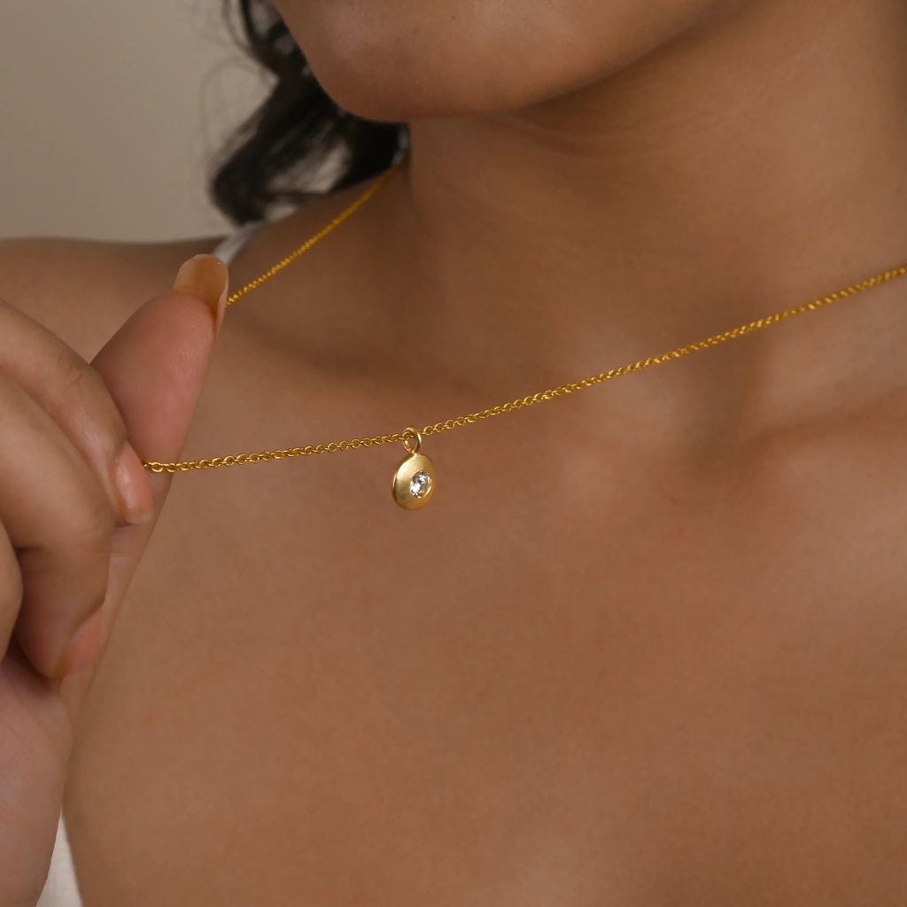 Classy Minimalist Necklace - La Vitá Jewels