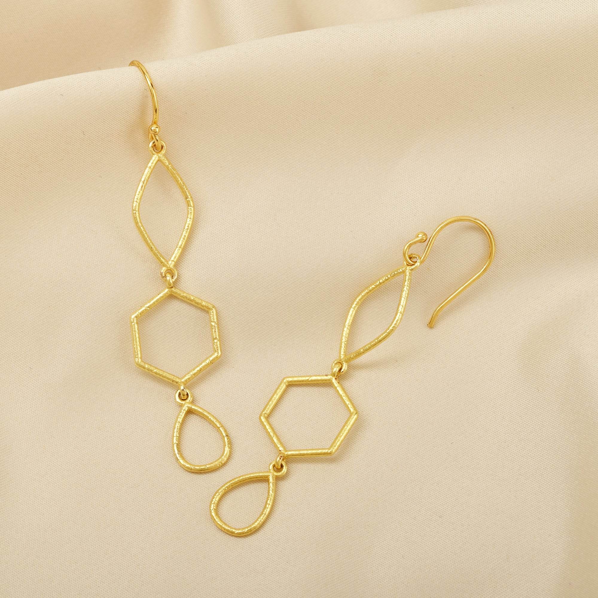Hammered Metal Dangle Earrings - La Vitá Jewels