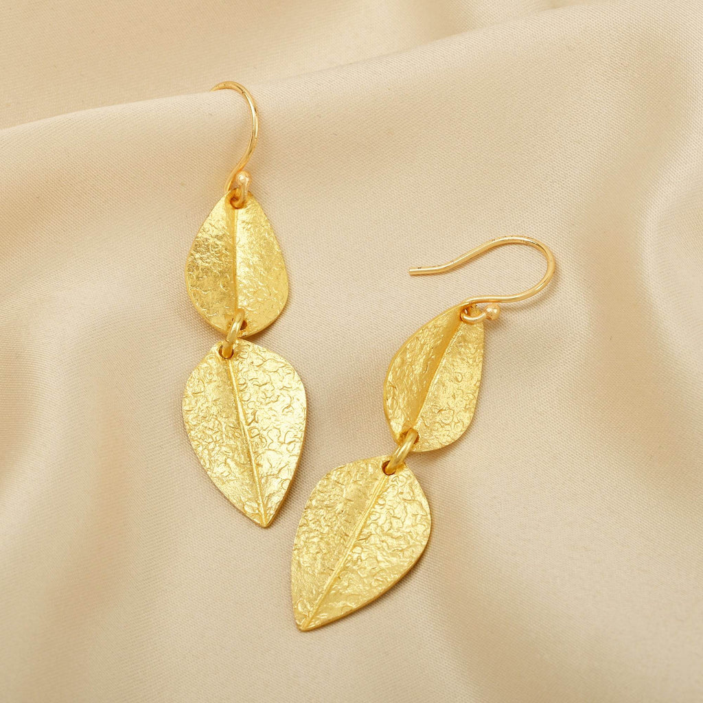 Double Leaf Texture Dangle Earrings - La Vitá Jewels