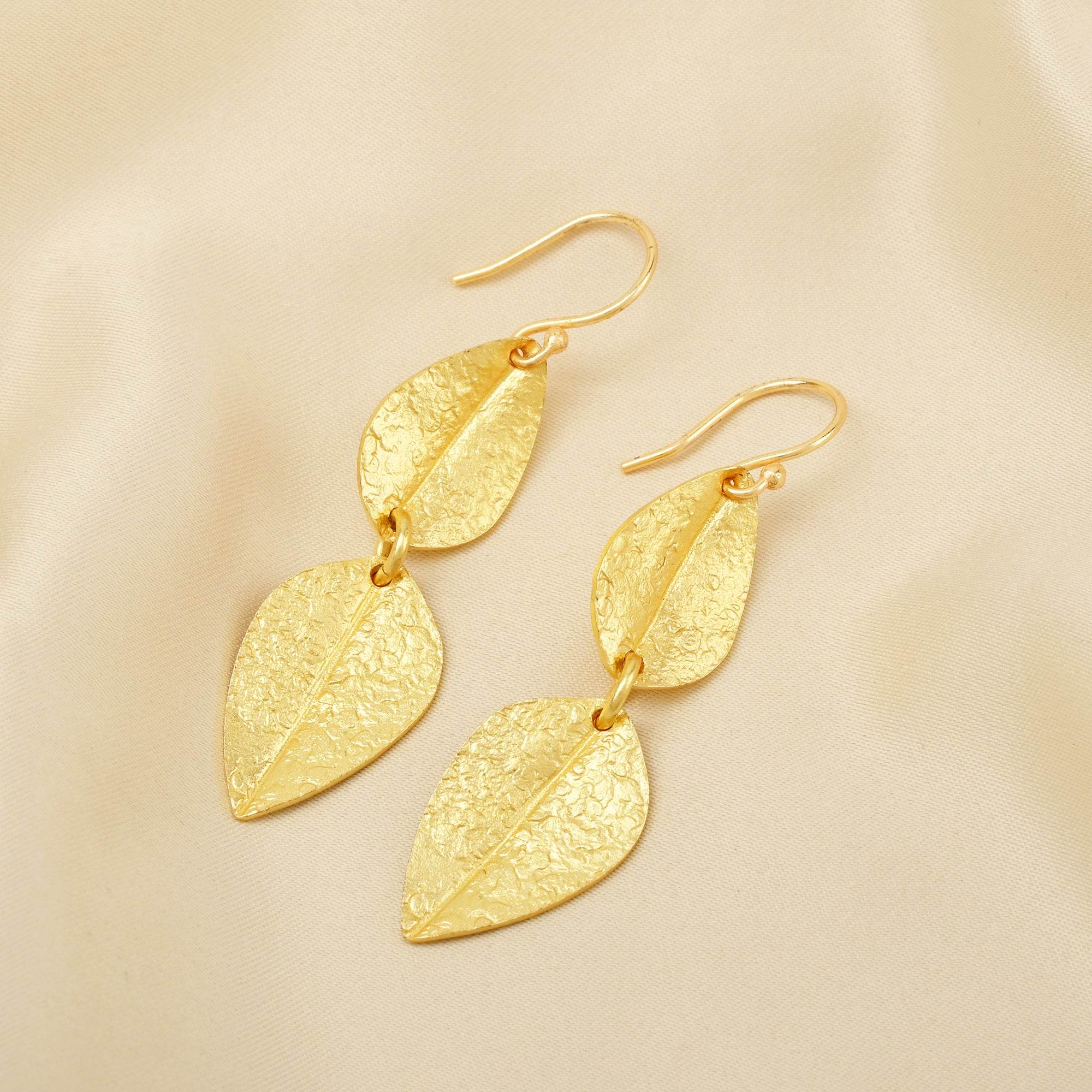 Double Leaf Texture Dangle Earrings - La Vitá Jewels