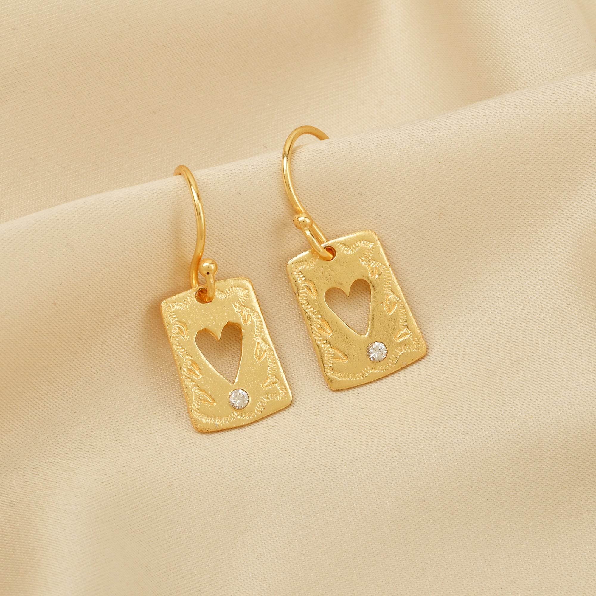 White Zircon Heart Earrings - La Vitá Jewels