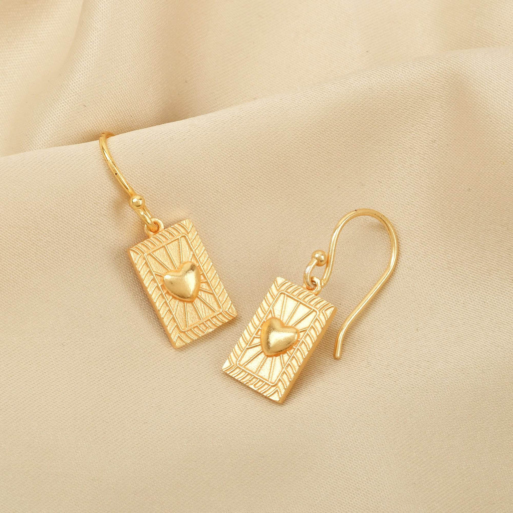 Metal Texture with Heart Earrings - La Vitá Jewels
