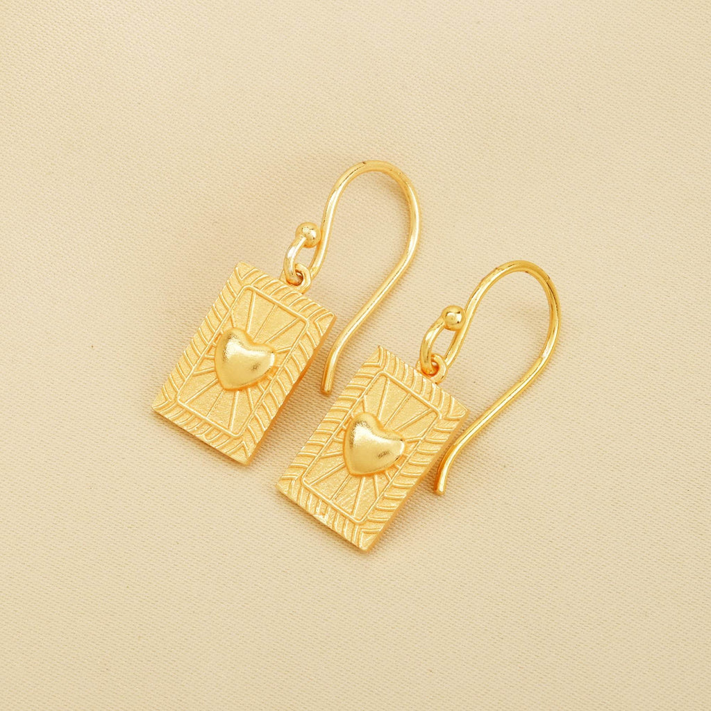Metal Texture with Heart Earrings - La Vitá Jewels