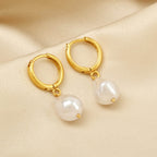 Pearl Dangle Huggie Earrings - La Vitá Jewels