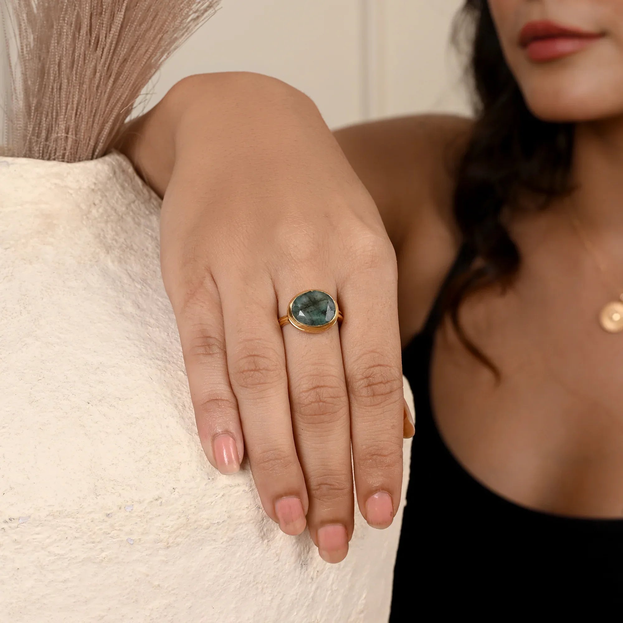 Sterling Silver Emerald Gemstone Rings - La Vitá Jewels