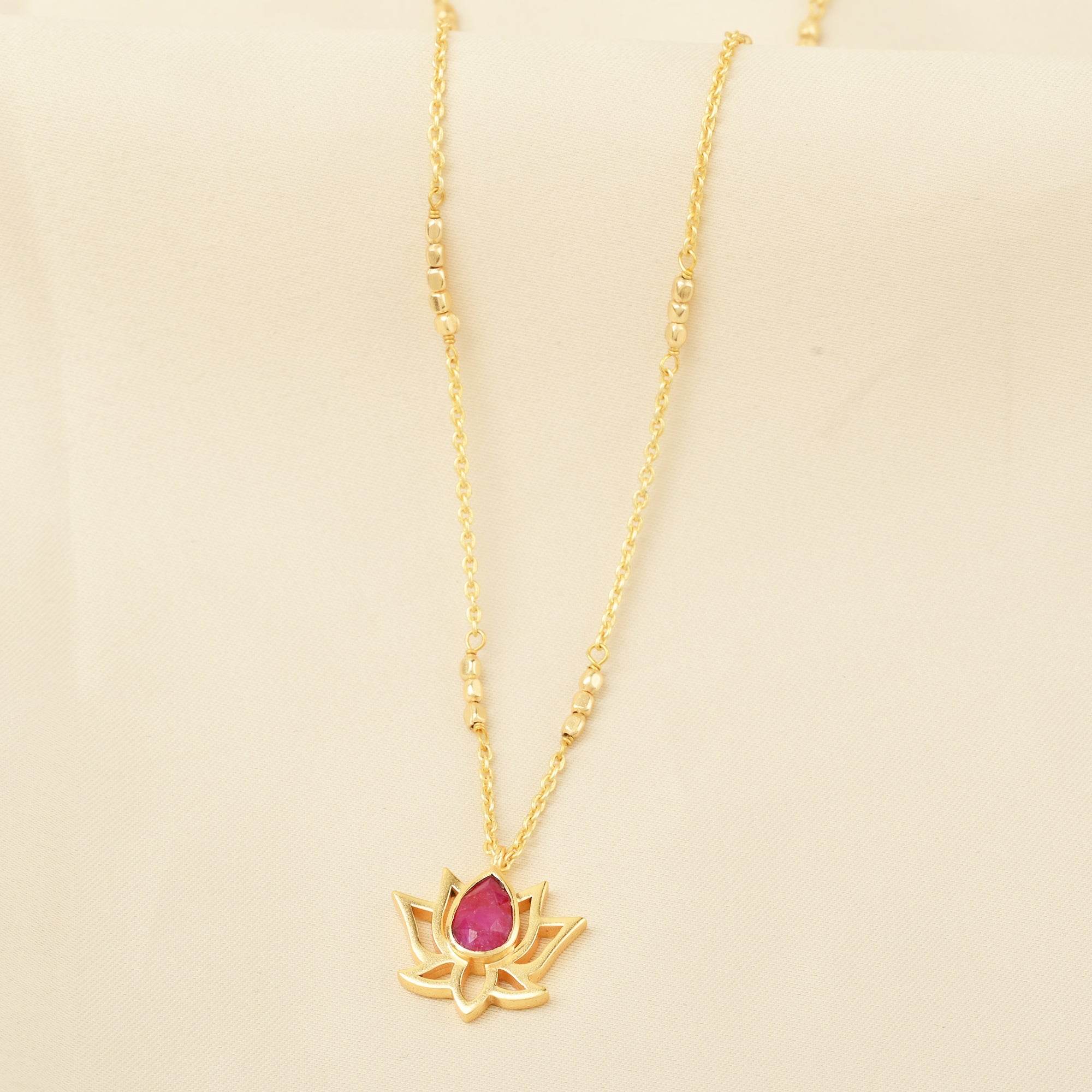 Serene Love Ruby Lotus Necklace - La Vitá Jewels
