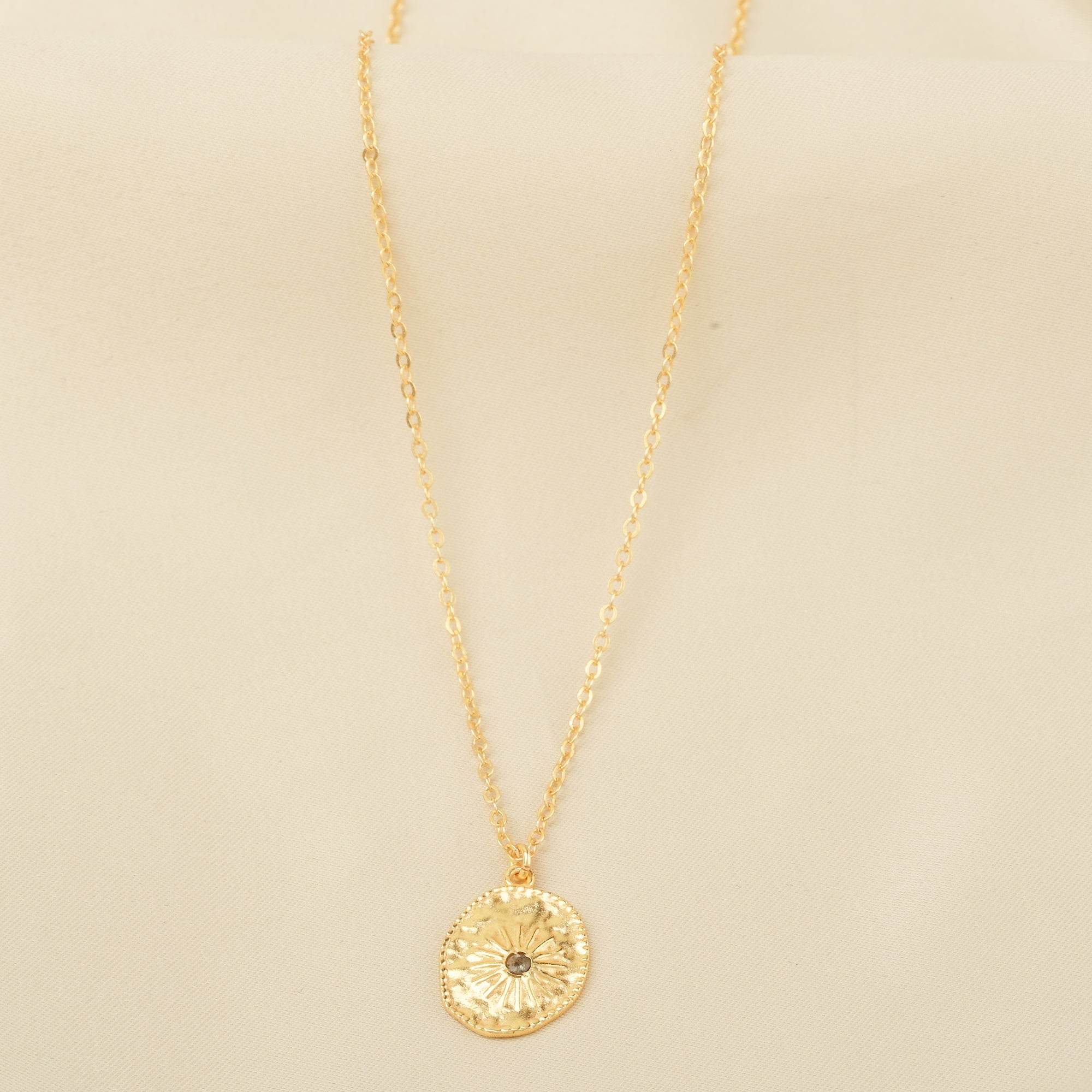 Sun Texture with Labradorite Necklaces - La Vitá Jewels
